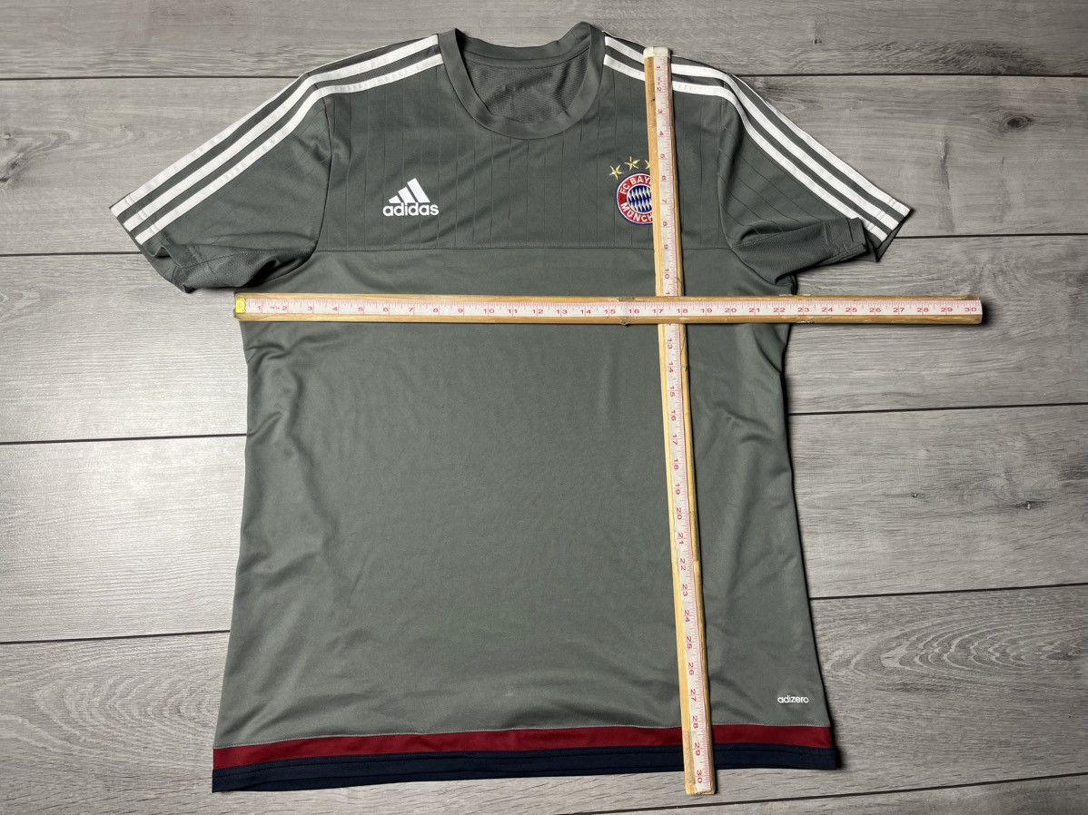 Adidas Adidas Bayern Munich Away Jersey 2015/16 size XLarge Size US XL / EU 56 / 4 - 6 Thumbnail