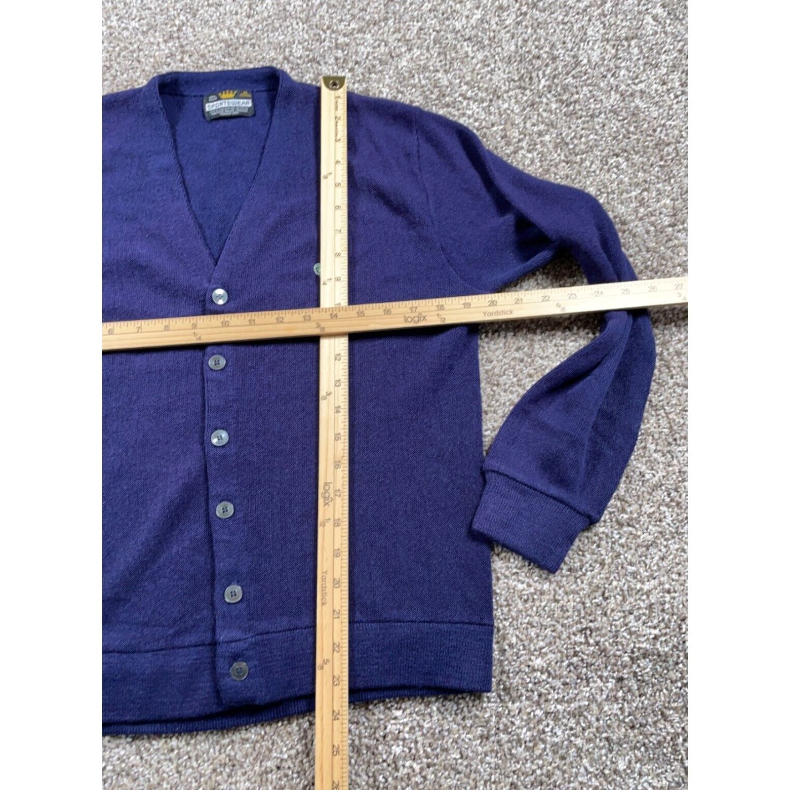 Vintage VINTAGE King Sportswear Cardigan Sweater Adult Medium Dark Blue Acrylic 80s Casual Mens Size US M / EU 48-50 / 2 - 5 Thumbnail