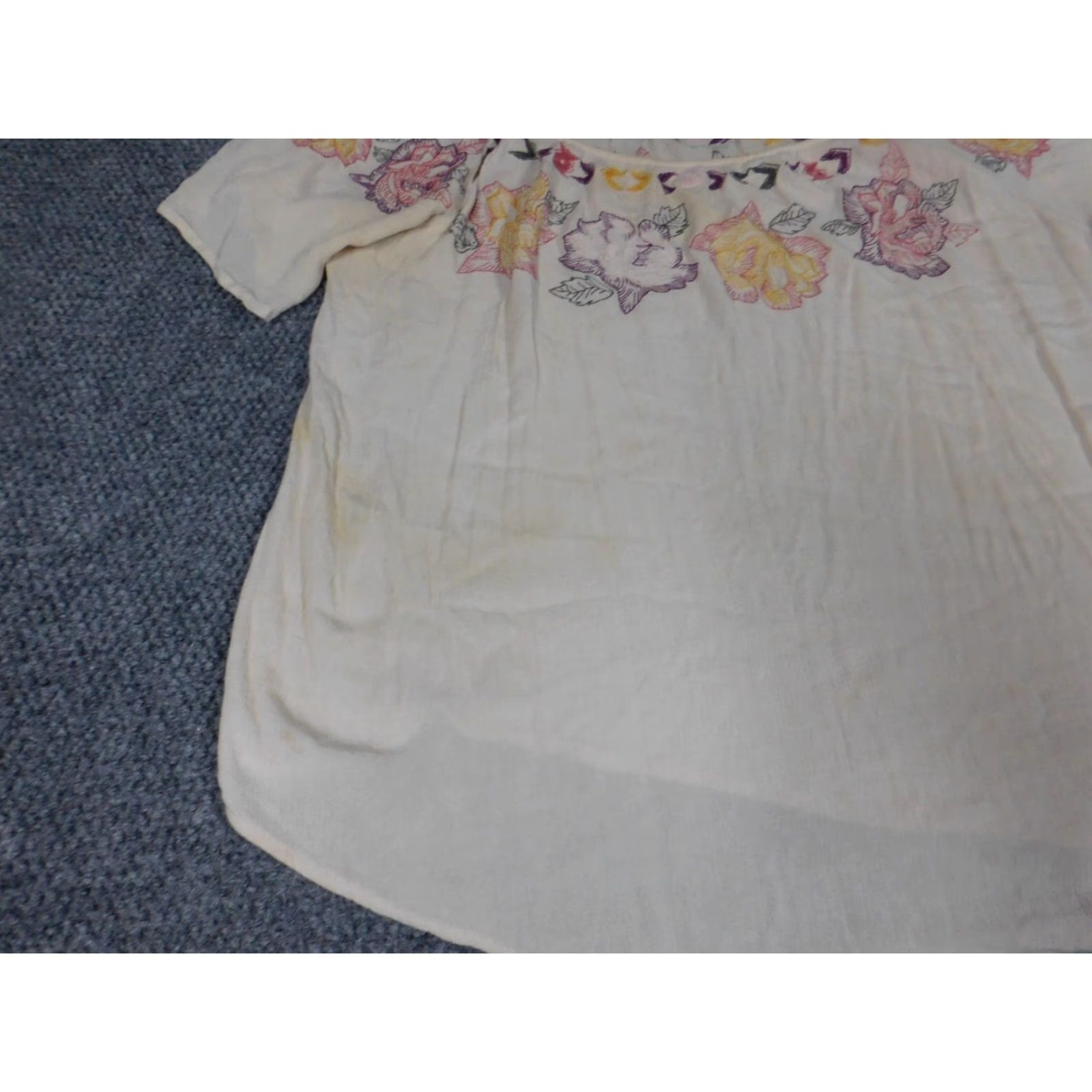 Torrid Torrid Blouse Womens 1 Beige Short Sleeve Floral Graphic Collared Pullover Cotton Rayon Button Casual Regular Classic Stretch Vintage No N/A Size XS / US 0-2 / IT 36-38 - 6 Thumbnail