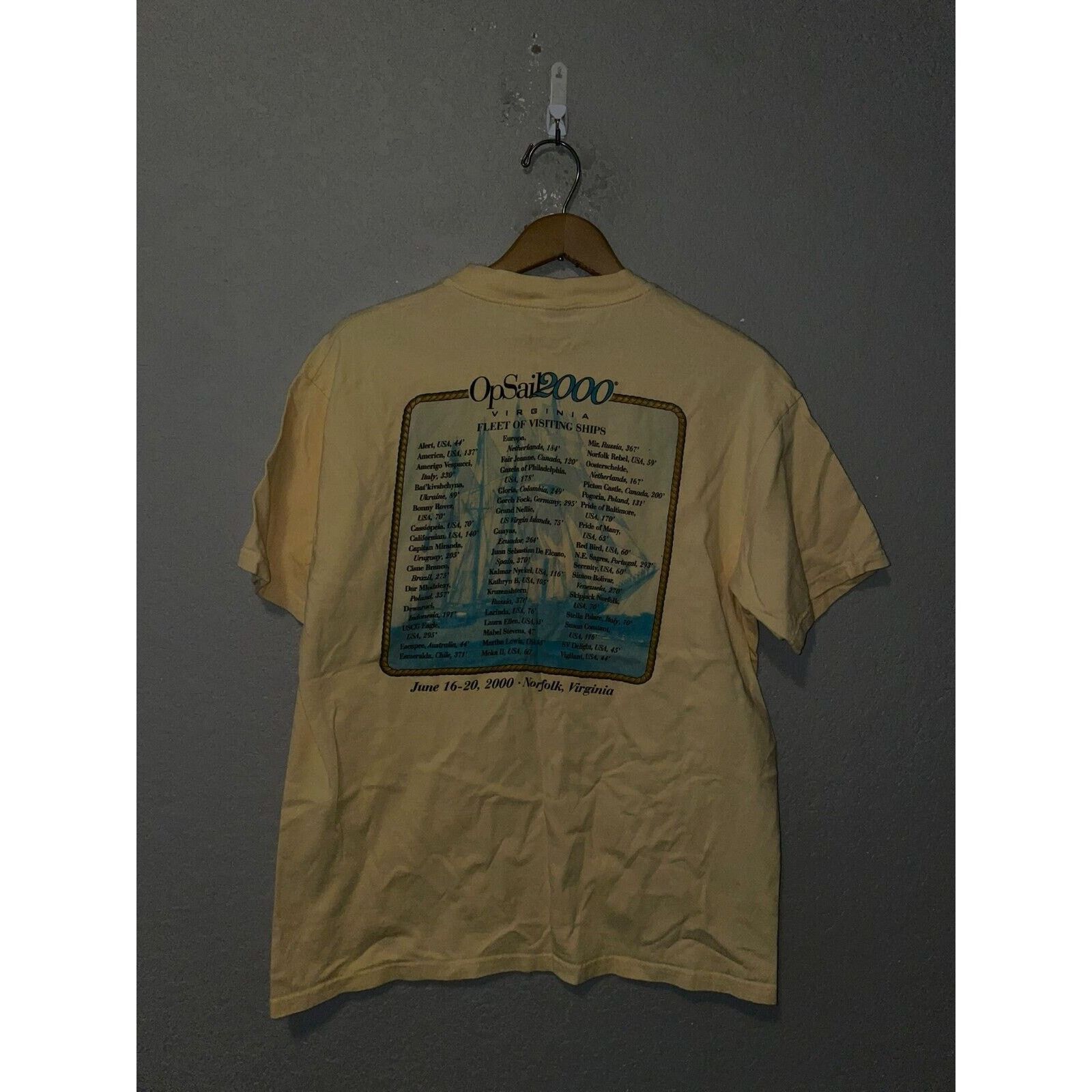 Hanes Vintage Sailing Shirt OP Sail Virginia Fleet Of Ships Ship L Size US L / EU 52-54 / 3 - 8 Thumbnail