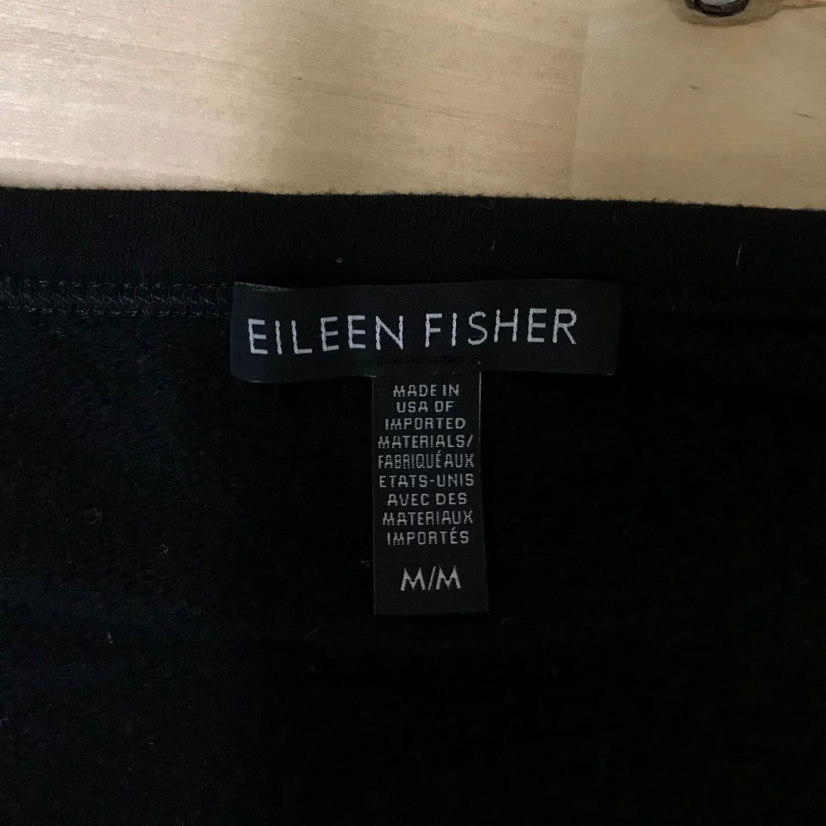 Eileen Fisher EILEEN FISHER TUNIC TOP WOMEN'S MEDIUM BLACK V NECK LONG SLEEVE TENCEL BLEND Size M / US 6-8 / IT 42-44 - 7 Thumbnail