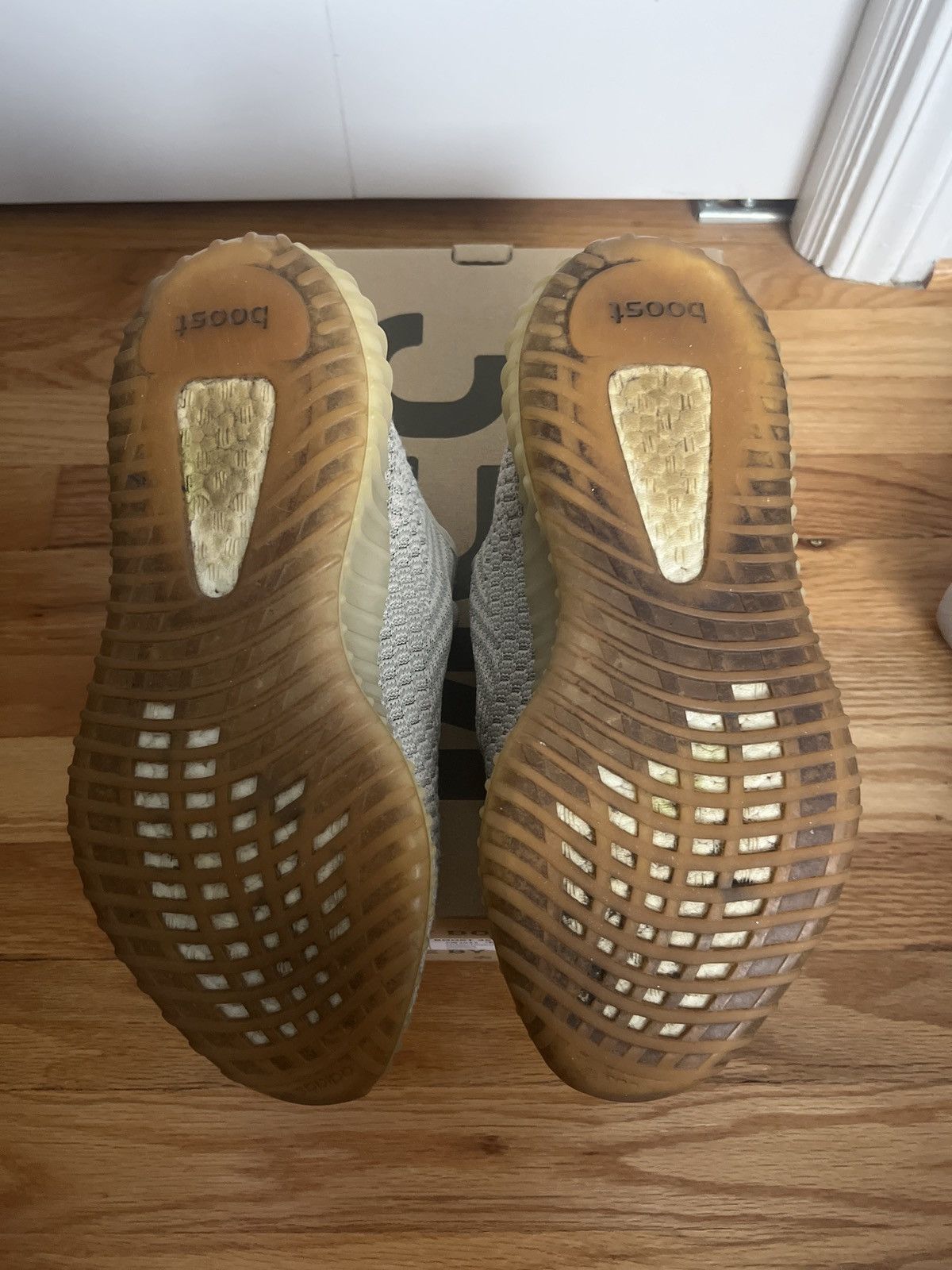 Adidas Yeezy Boost 350 V2 Citrin Size 8.5 Size US 8.5 / EU 41-42 - 5 Thumbnail