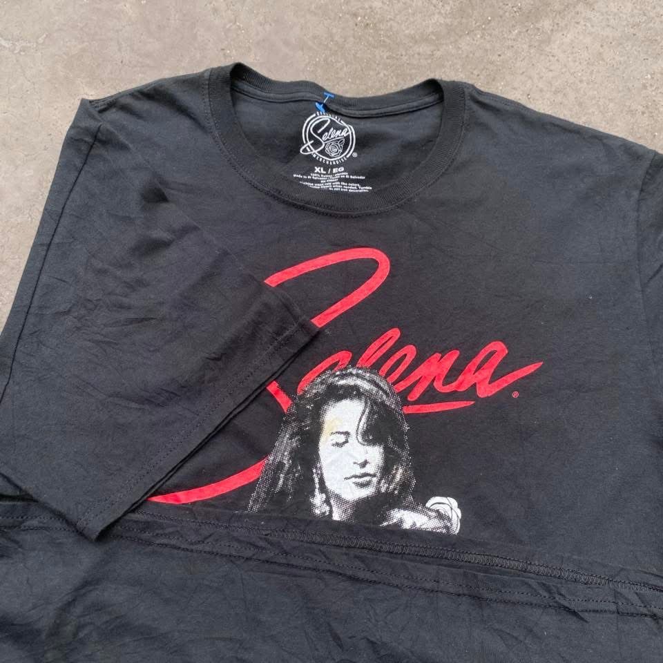 Band Tees RARE ‼️ Selena Size US XL / EU 56 / 4 - 5 Thumbnail