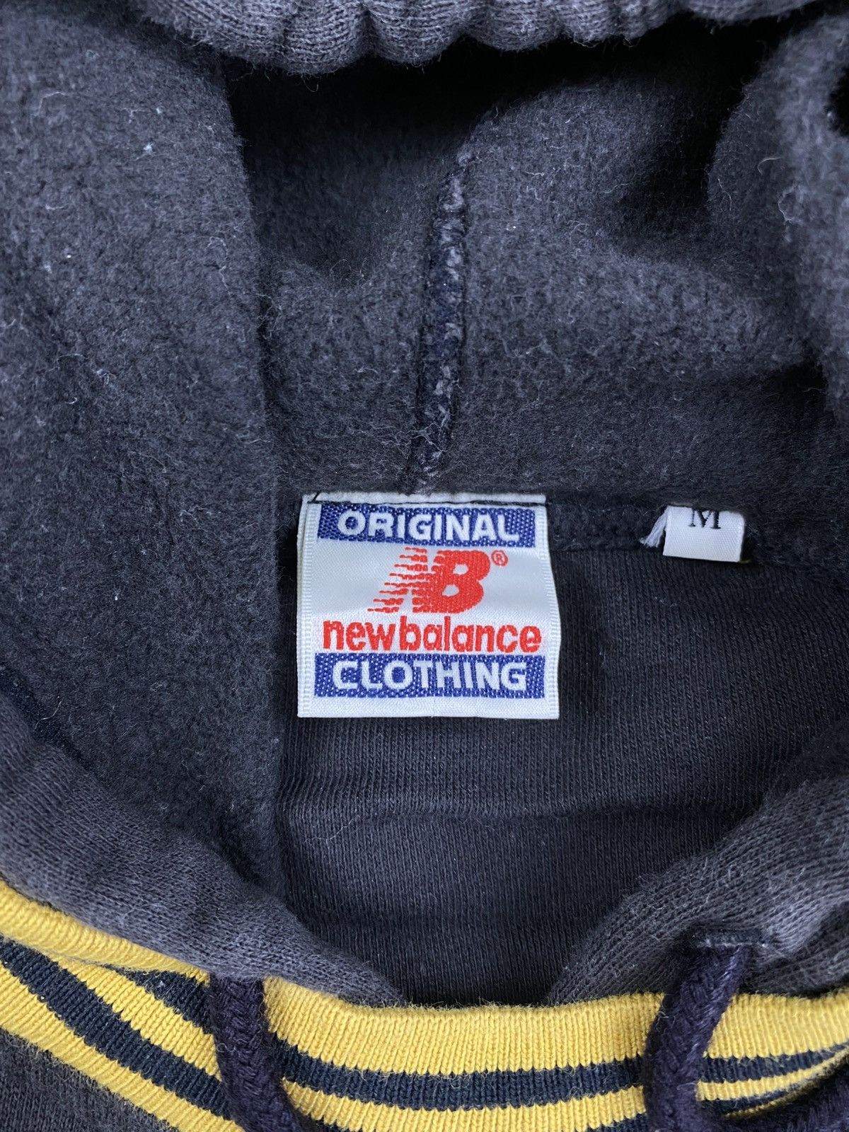 New Balance Vintage 90s New Balance Big Logo Embroidery Hoodie Size US M / EU 48-50 / 2 - 7 Thumbnail