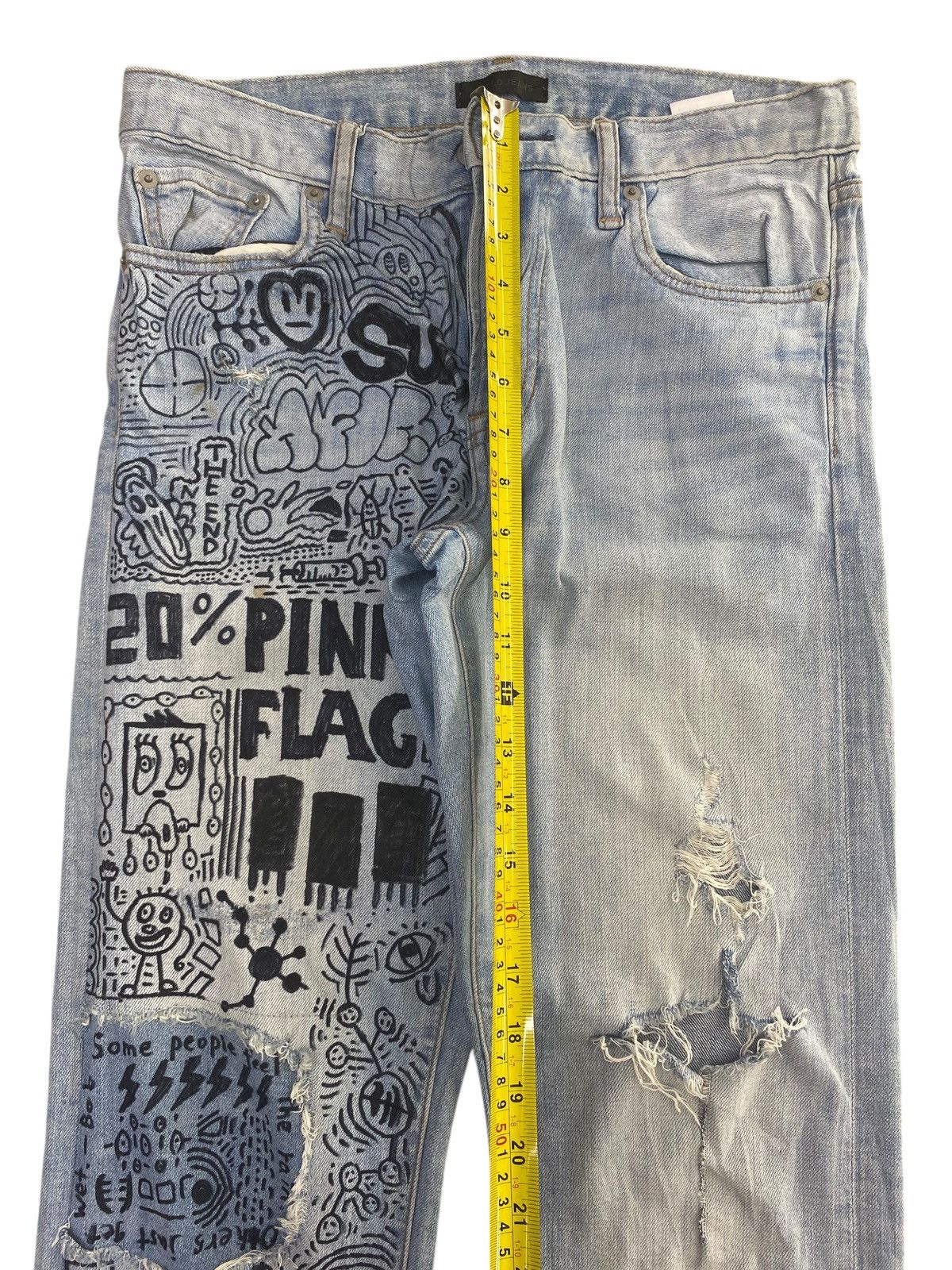 Uniqlo Uniqlo Light Wash Style Artistic Custom Jeans Size US 30 / EU 46 - 6 Thumbnail