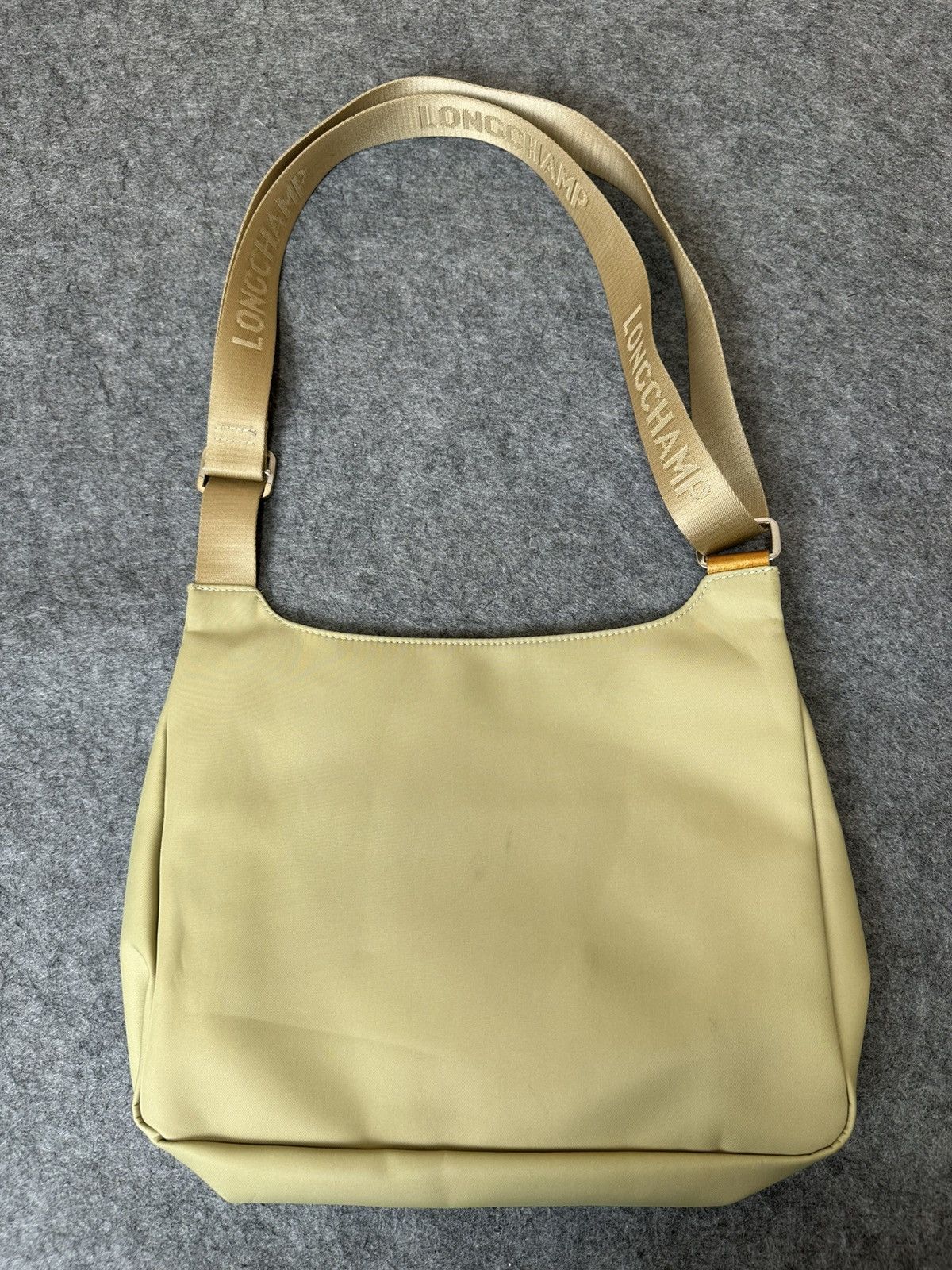 Longchamp vintage Longchamp beige nylon crossbody bag. Size ONE SIZE - 5 Thumbnail