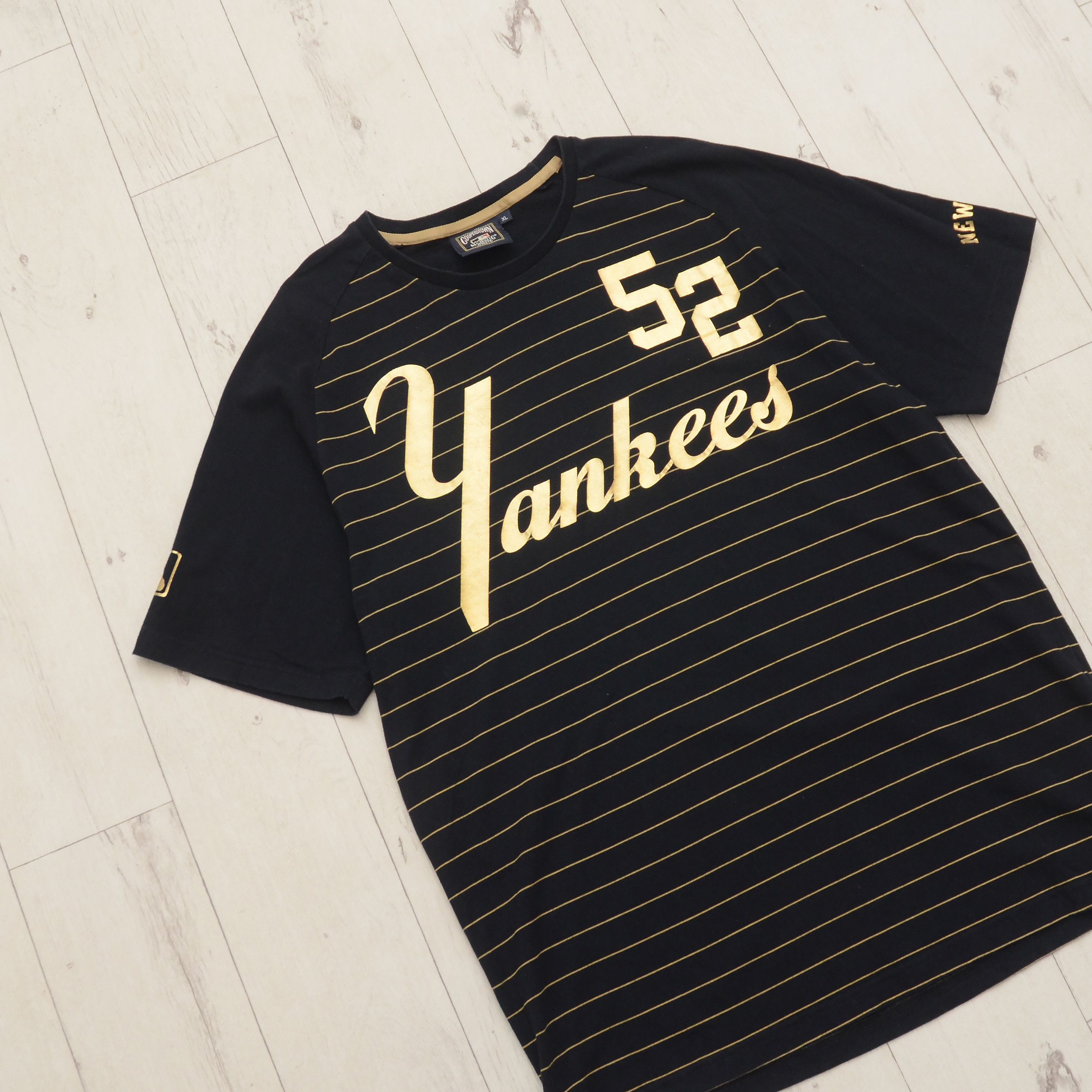 Majestic × New York Yankees × Vintage New York Yankees MAJESTIC T-Shirt Black Gold Tee Rare Sz L-M Size US L / EU 52-54 / 3 - 3 Thumbnail