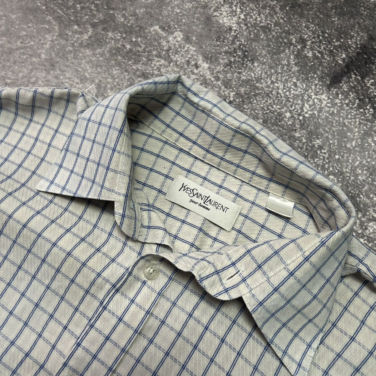 Yves Saint Laurent Luxury Yves Saint Laurent Small logo button shirt size M Size US M / EU 48-50 / 2 - 4 Thumbnail
