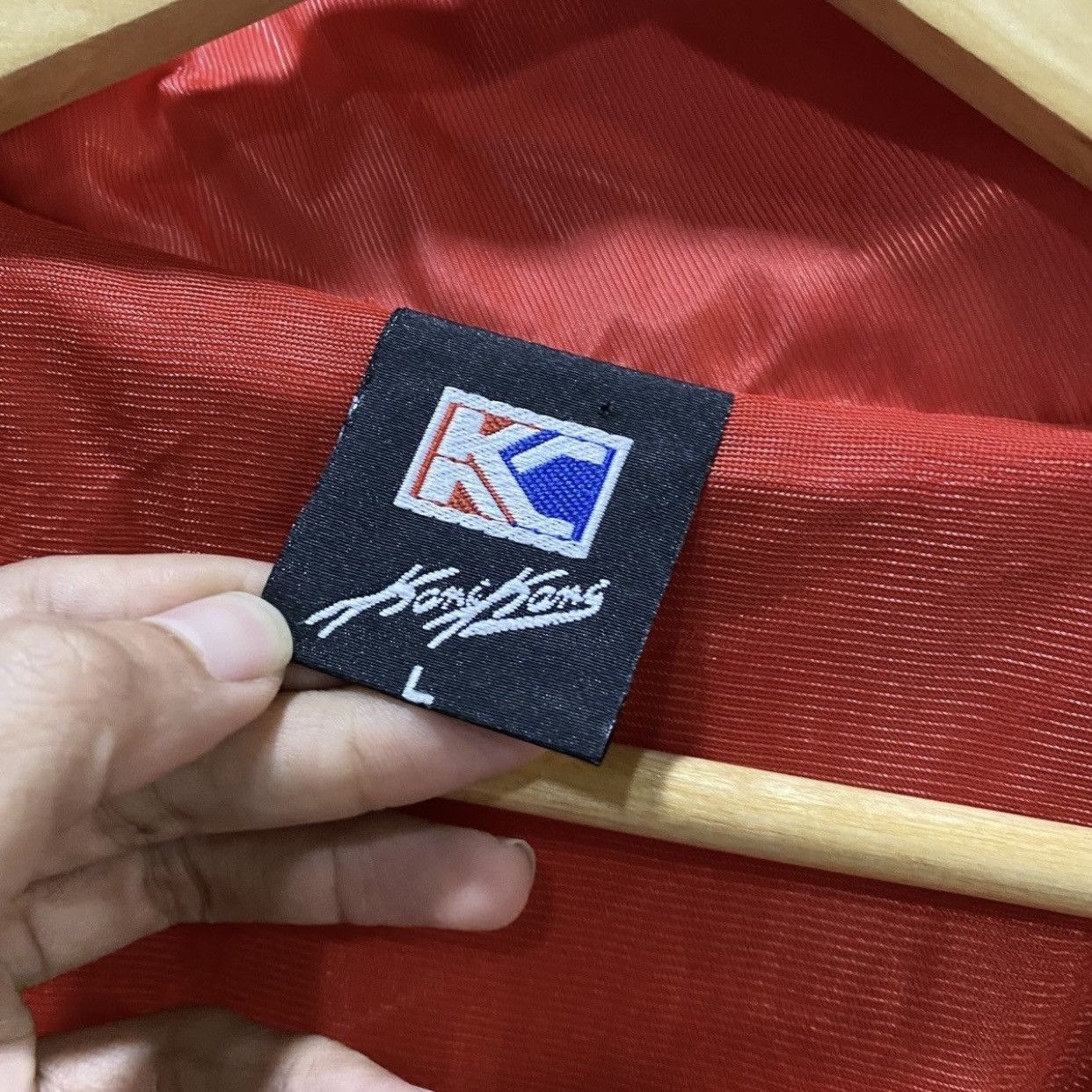 Karl Kani Vintage 90s Karl Kani Sport Big Logo Sidetape Windbreaker Size US L / EU 52-54 / 3 - 12 Thumbnail
