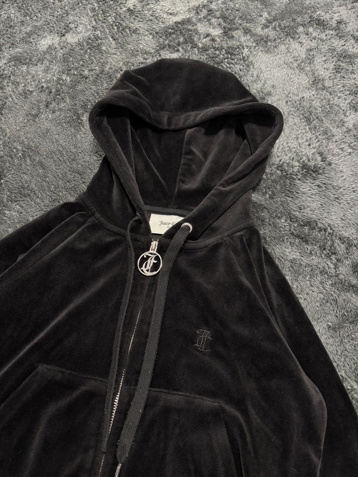 Juicy Couture Juicy Couture Black Velour Big Logo Suit Hoodie + Pants Size XS / US 0-2 / IT 36-38 - 8 Thumbnail