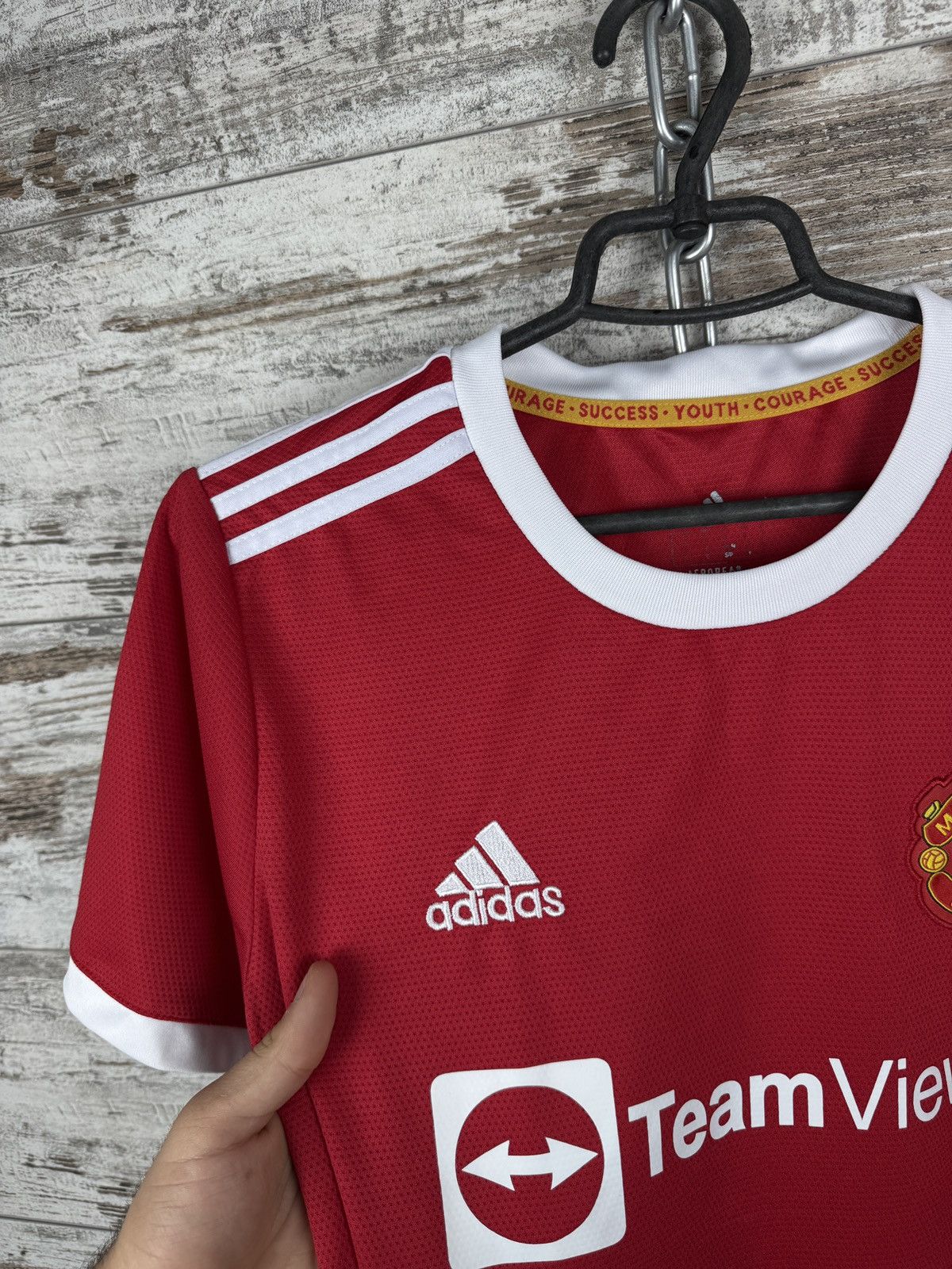 Adidas Mens Vintage Adidas Manchester United Greenwood T-shirt tee Size US S / EU 44-46 / 1 - 7 Thumbnail