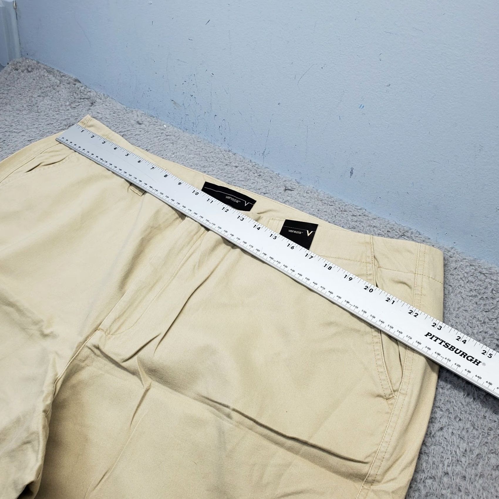 Vintage Venezia Chino Pants Womens 24 Tan Low Waist Slightly Relaxed Fit Straight Leg Size: 24 Womens Tan Chino Pants 33.5" Inseam Straight Leg 100% Cotton Size 42" / US 20 - 5 Thumbnail