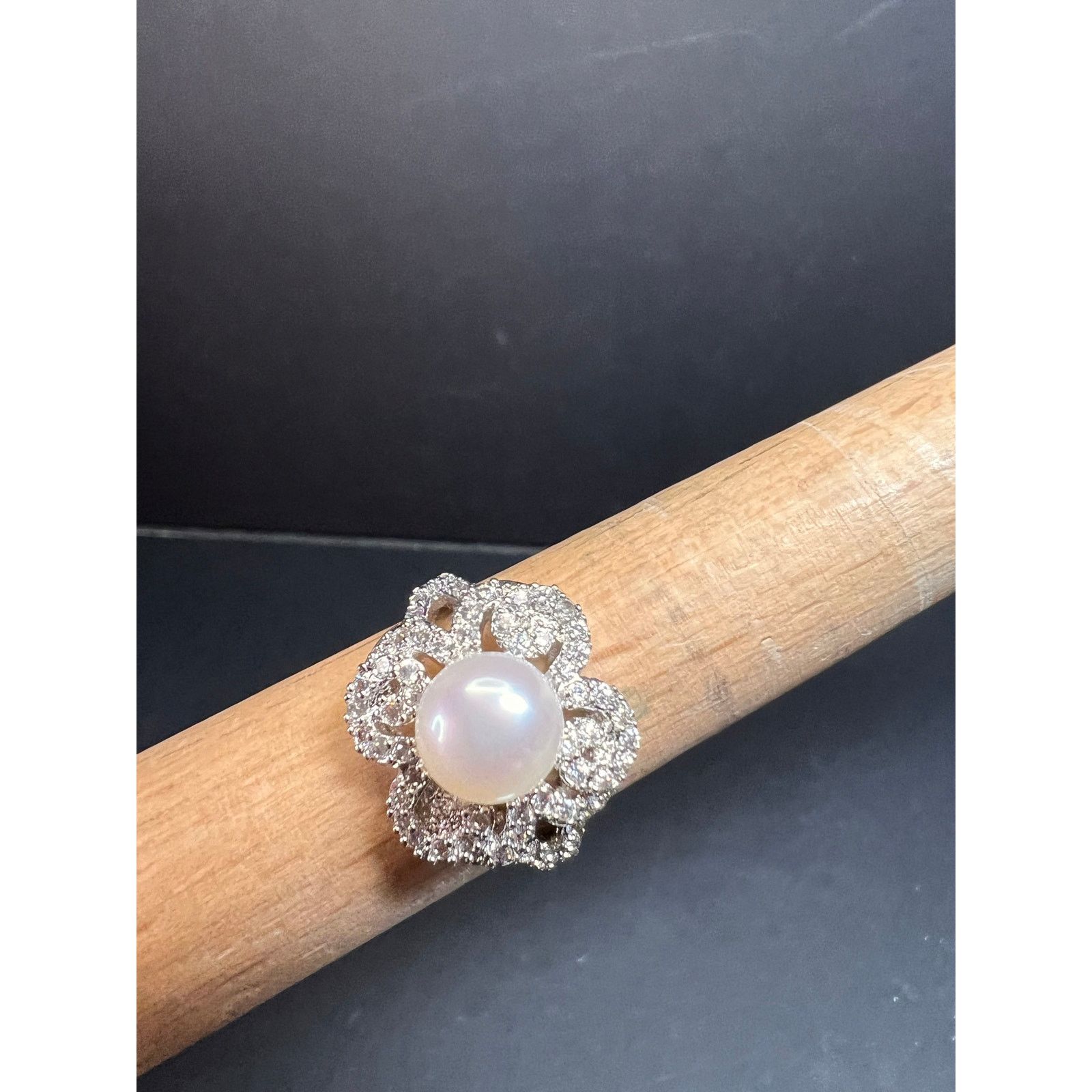 Other Freshwater pearl and Cz cocktail ring size 9 Size ONE SIZE - 12 Thumbnail