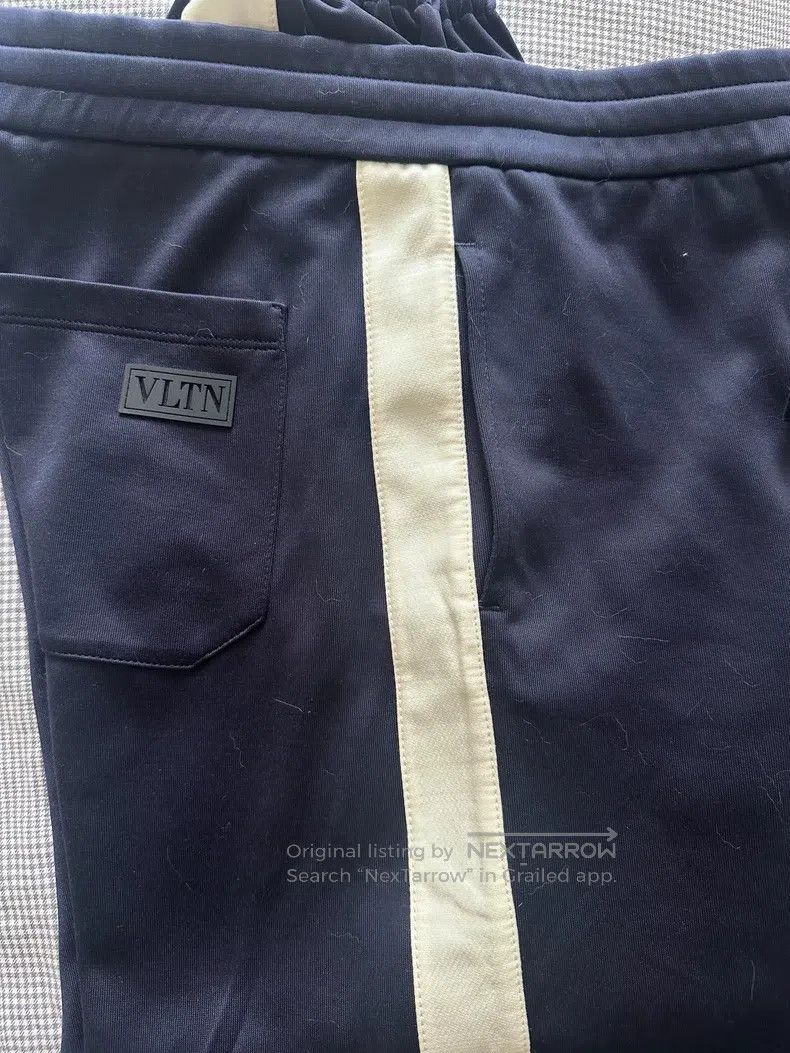 Valentino Valentino Blue sweatpants Size US 30 / EU 46 - 4 Thumbnail