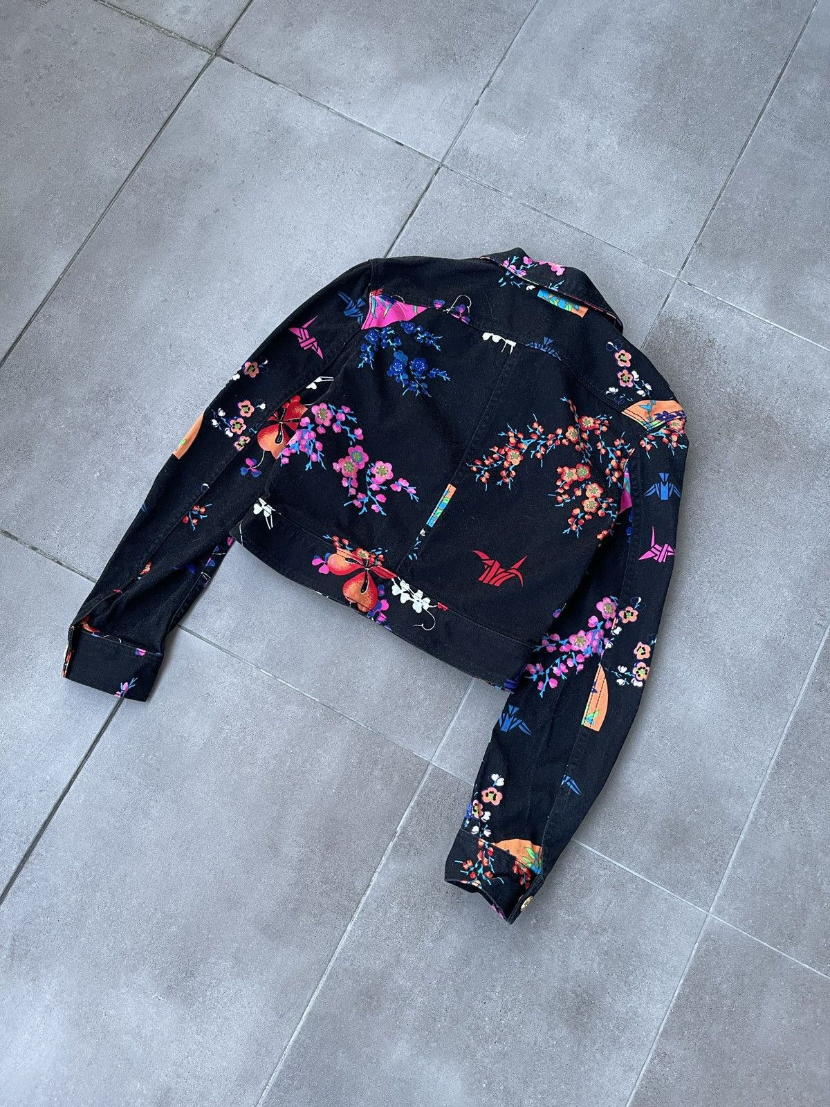 Versace AW11 Versace X H&M Abstract Printed Black Denim Jacket Size XS / US 0-2 / IT 36-38 - 7 Thumbnail