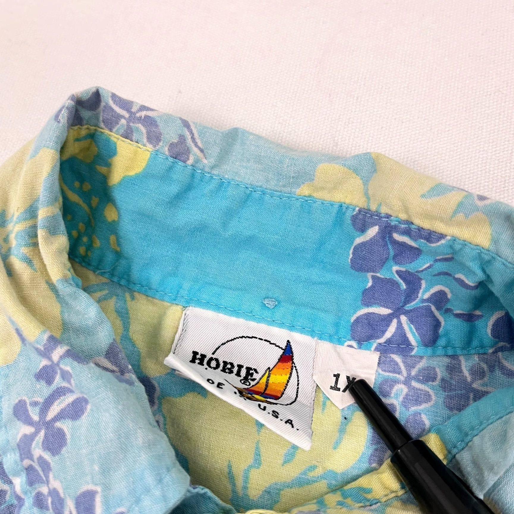 Vintage VTG Hobie Shirt Adult Mens XL Blue Floral Hawaiian Tropical Vacation 90s Button-Up Short Sleeve Cotton Size US XL / EU 56 / 4 - 2 Thumbnail