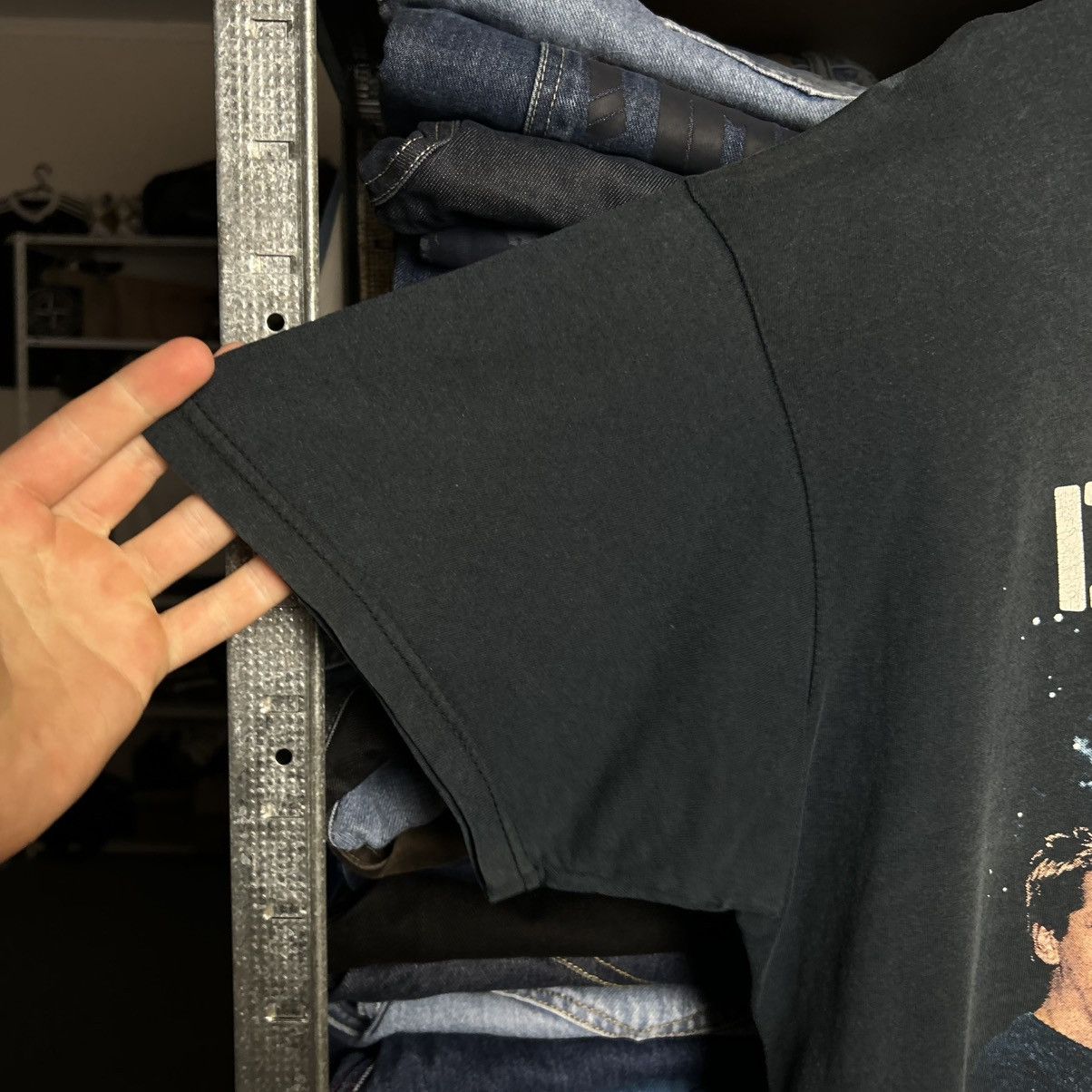 Band Tees Vintage Die Toten Hosen 1990’s Rock Band tee size L Size US L / EU 52-54 / 3 - 8 Thumbnail