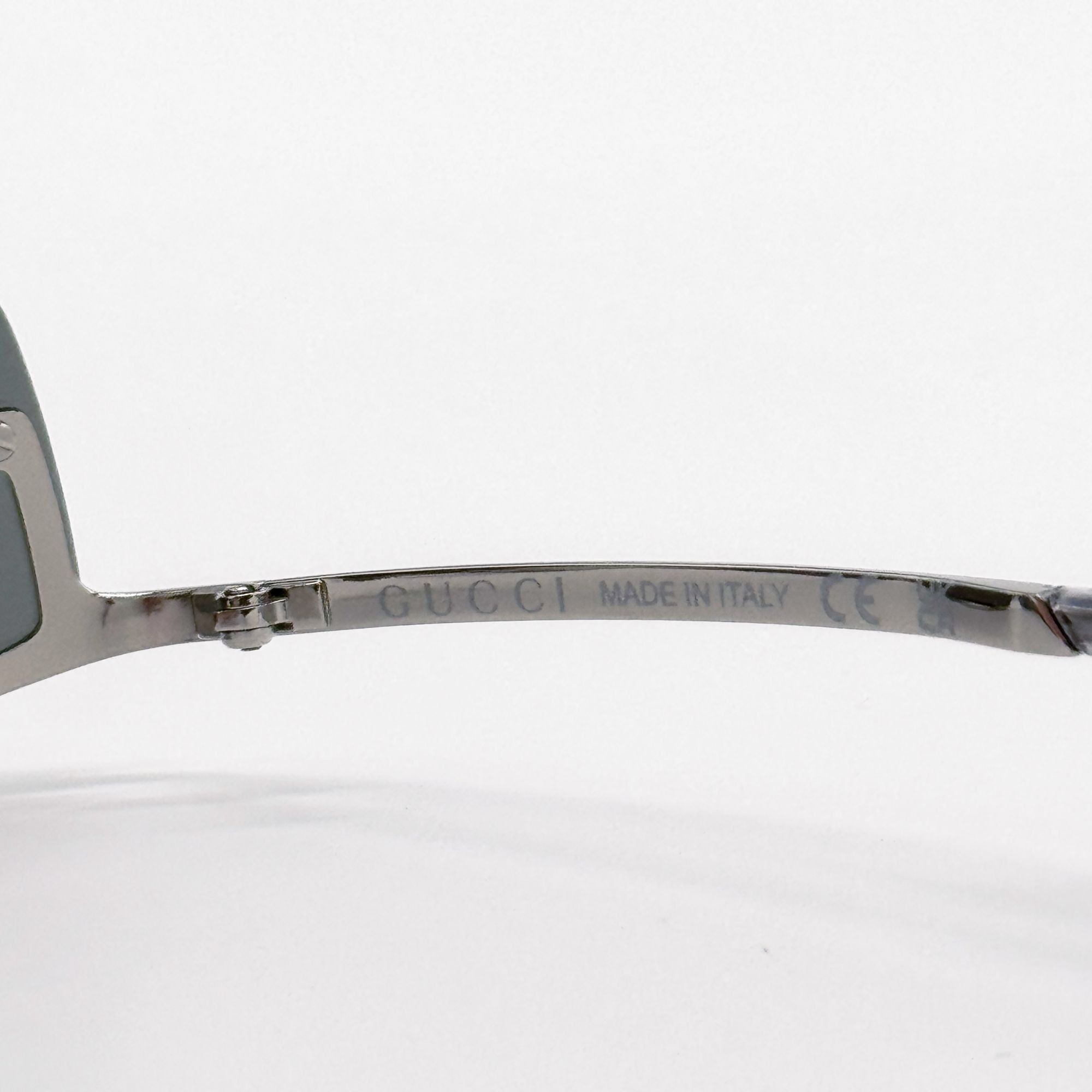 Gucci NEW GUCCI SUNGLASSES GG1561S 001 SILVER SHIELD UNISEX GUCCI Size ONE SIZE - 12 Thumbnail