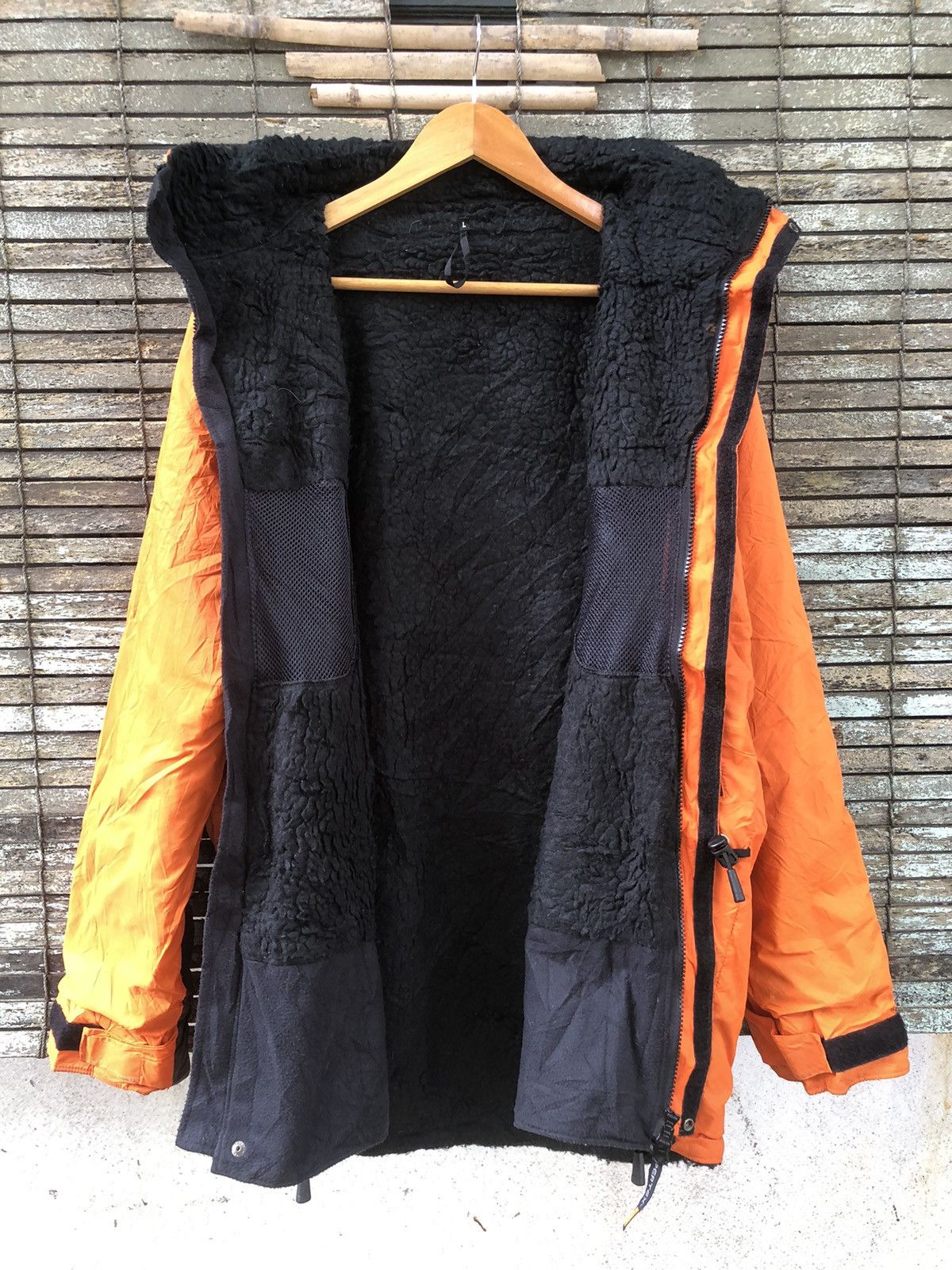 Japanese Brand × Montane Vintage Montane Outdoor Fullzipper Jacket Size US L / EU 52-54 / 3 - 20 Thumbnail