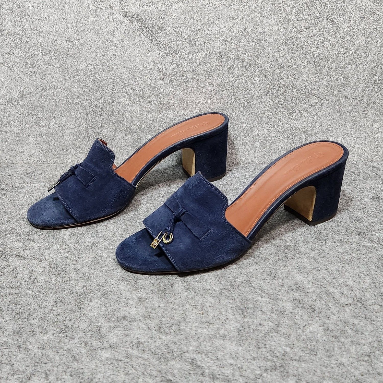 Loro Piana Loro Piana Suede Mules Size 40 Size US 10 / IT 40 - 1 Thumbnail