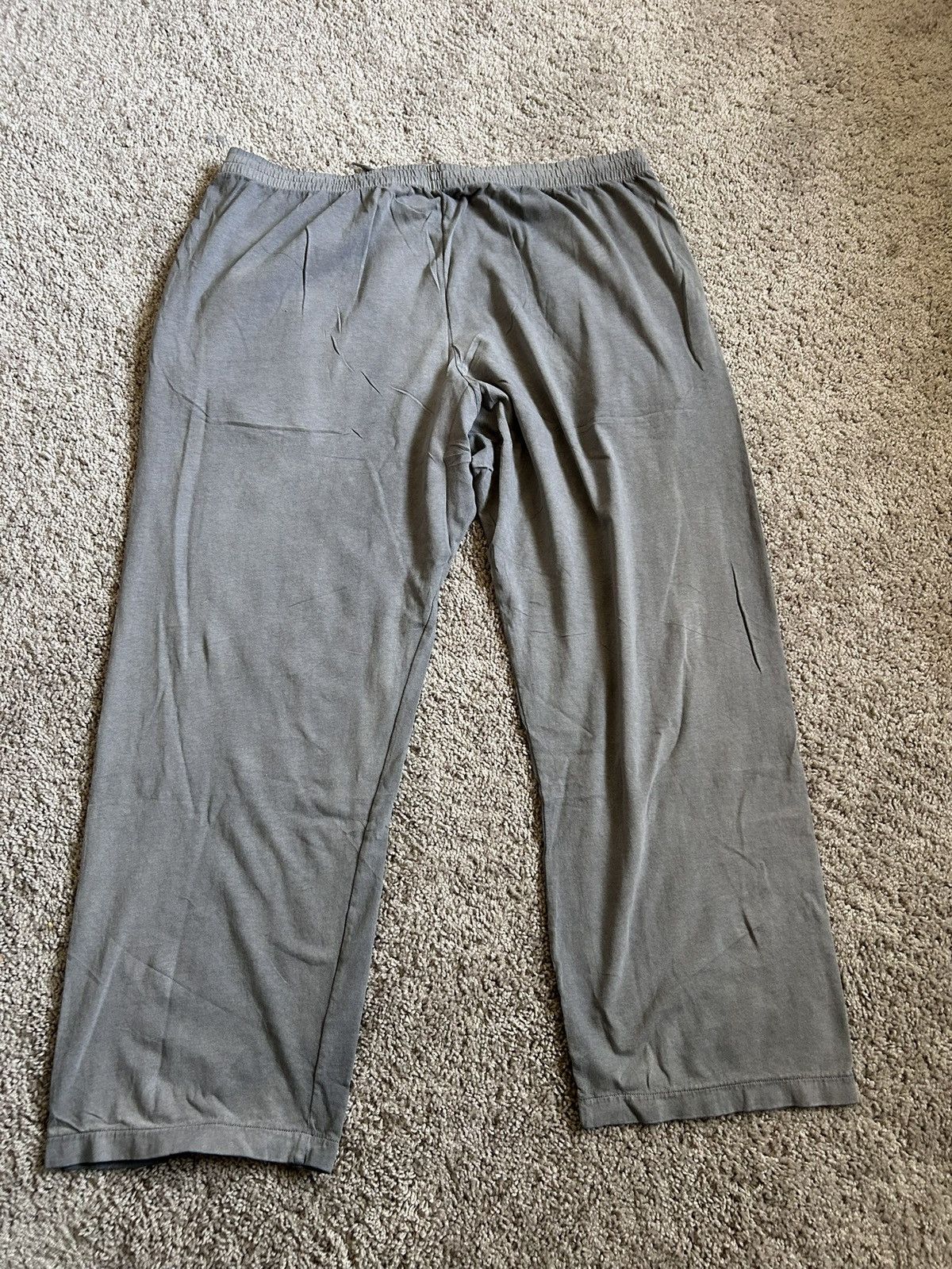 Balenciaga × Gap × Yeezy Yeezy Gap Poetic Grey Sweats Size US 38 / EU 54 - 4 Thumbnail