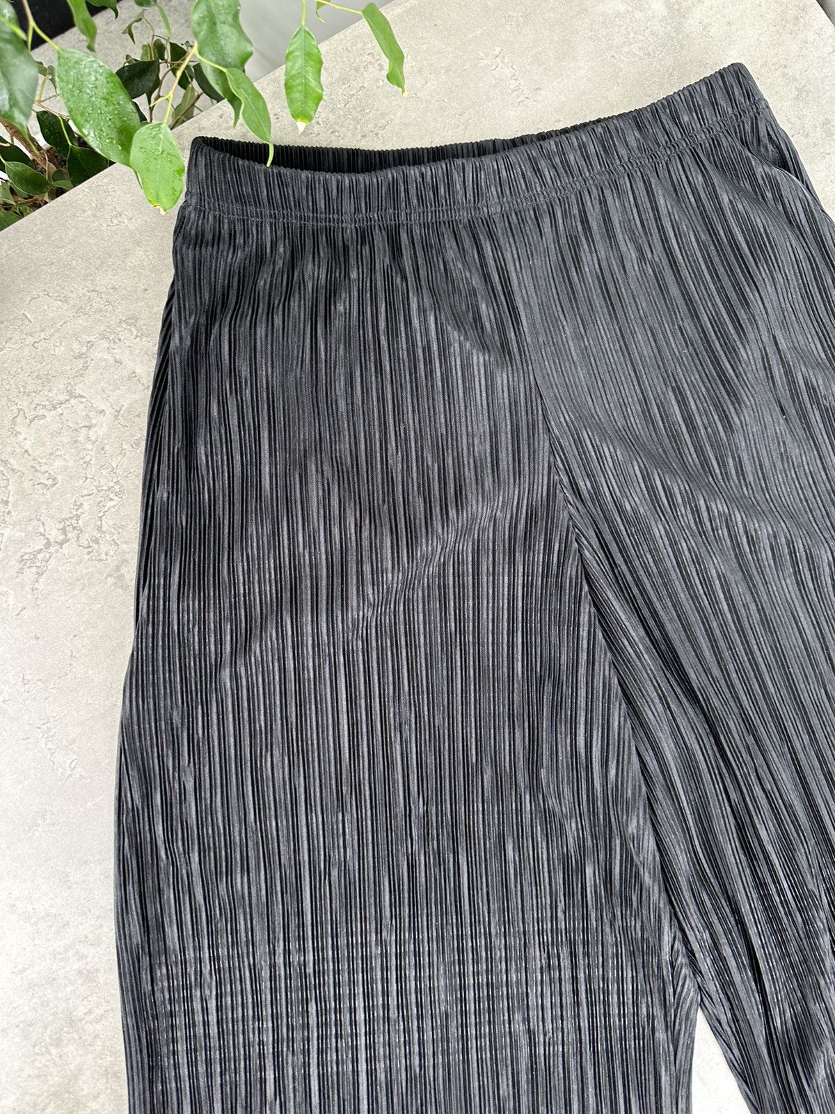 Japanese Brand Vintage Cropped Pleated Pants Size US 28 / EU 44 - 4 Thumbnail