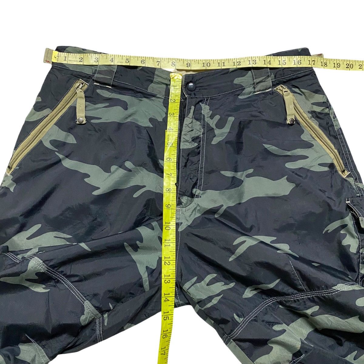 Vintage Vintage Y2K HOBO DENIM Nylon Camo Cargo Track Pants Size US 34 / EU 50 - 15 Thumbnail