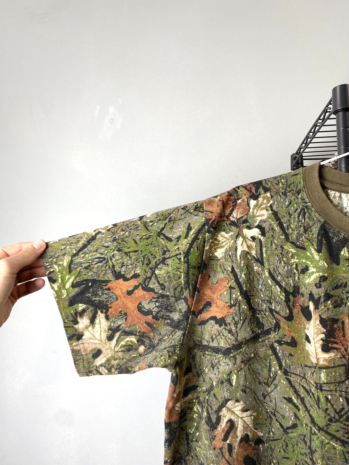 Japanese Brand × Vintage Vintage Real Tree Camouflage Camo T Shirt Hype Carhartt Size US L / EU 52-54 / 3 - 4 Thumbnail