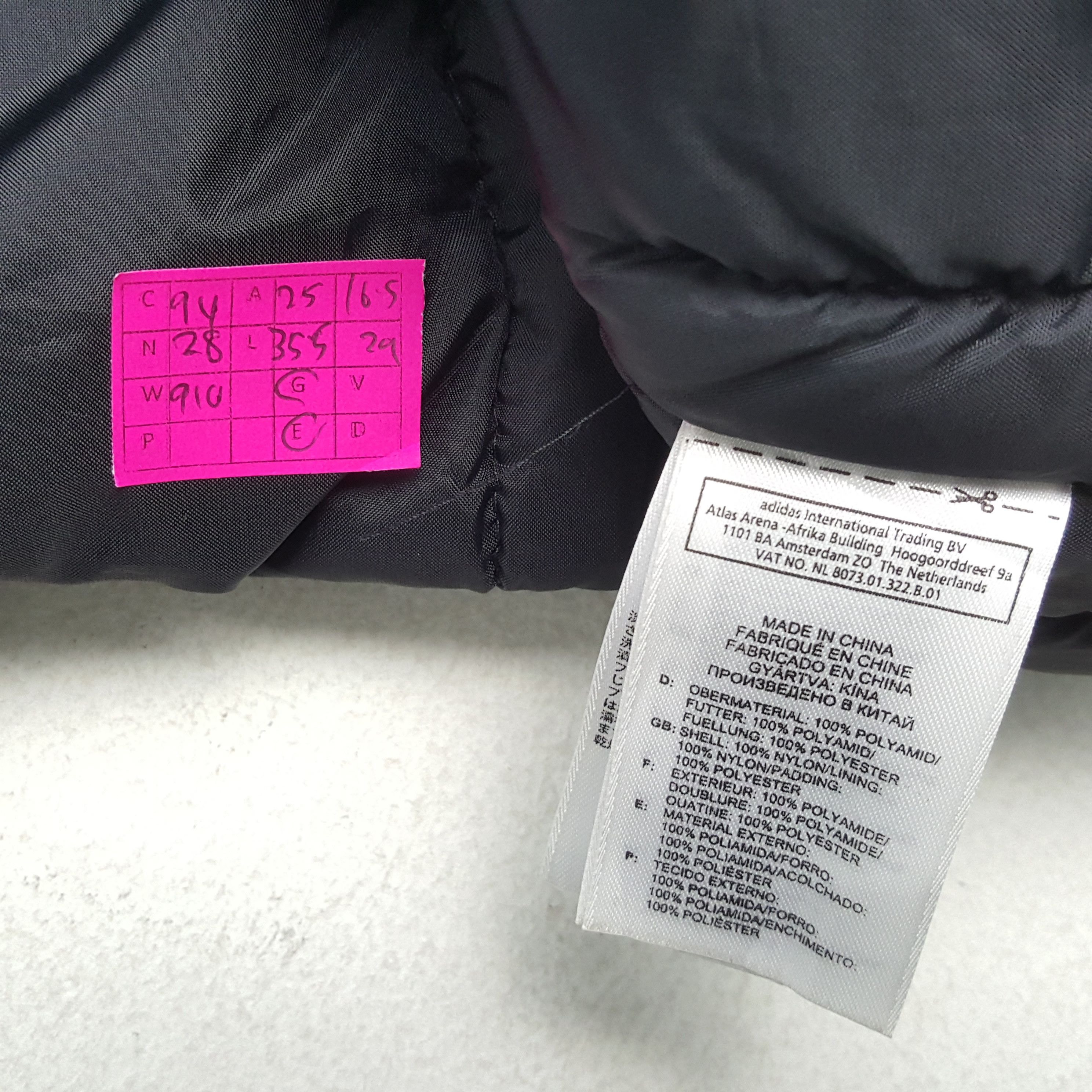 Adidas × Vintage ADIDAS AC MILAN Sportswear Winter Season Jacket Size US XL / EU 56 / 4 - 7 Thumbnail