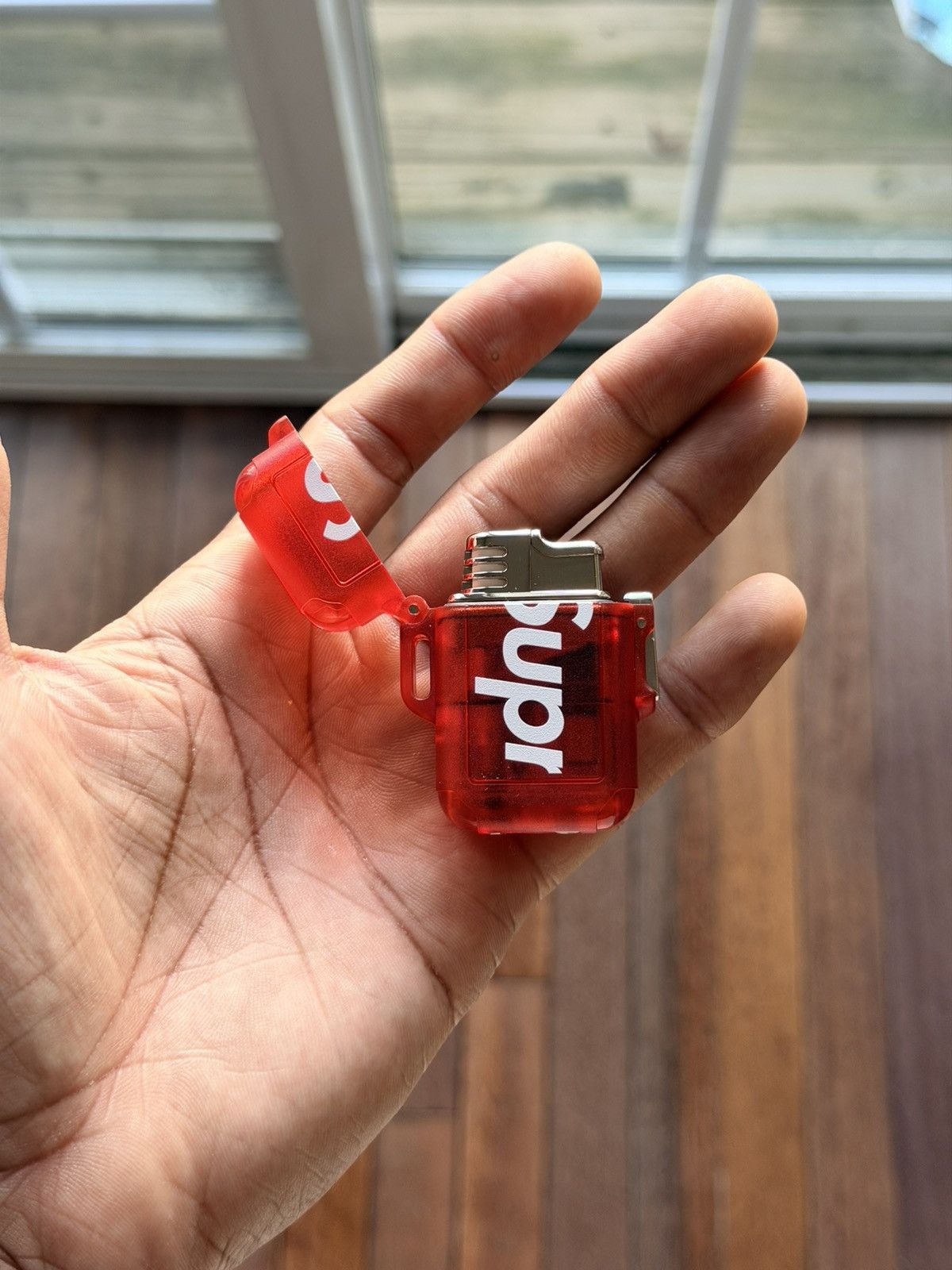 Supreme Windmill Zag Lighter - Red
