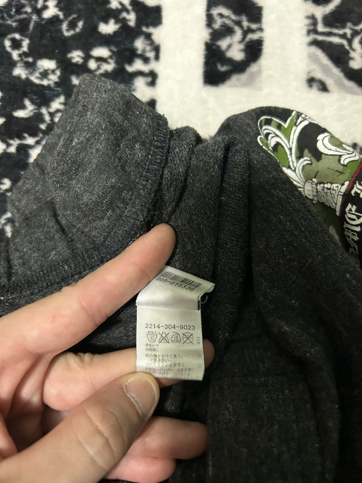 Chrome Hearts Chrome Hearts Vineyard Dagger sweats size M Size US 34 / EU 50 - 6 Thumbnail