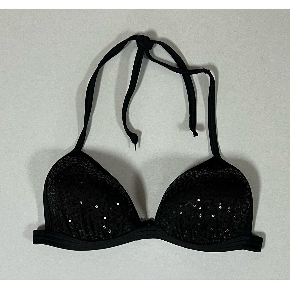 Venus × Vintage Venus Black Sequined Halter Bikini Top Bathing Suit Size C 🖤 Size S / US 4 / IT 40 - 2 Thumbnail