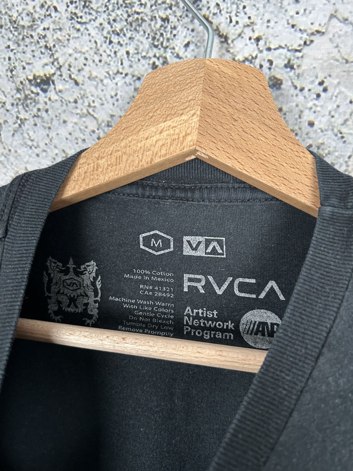 RVCA RVCA Artist Network Program Graphic Tee Skategang Hype Size US M / EU 48-50 / 2 - 4 Thumbnail