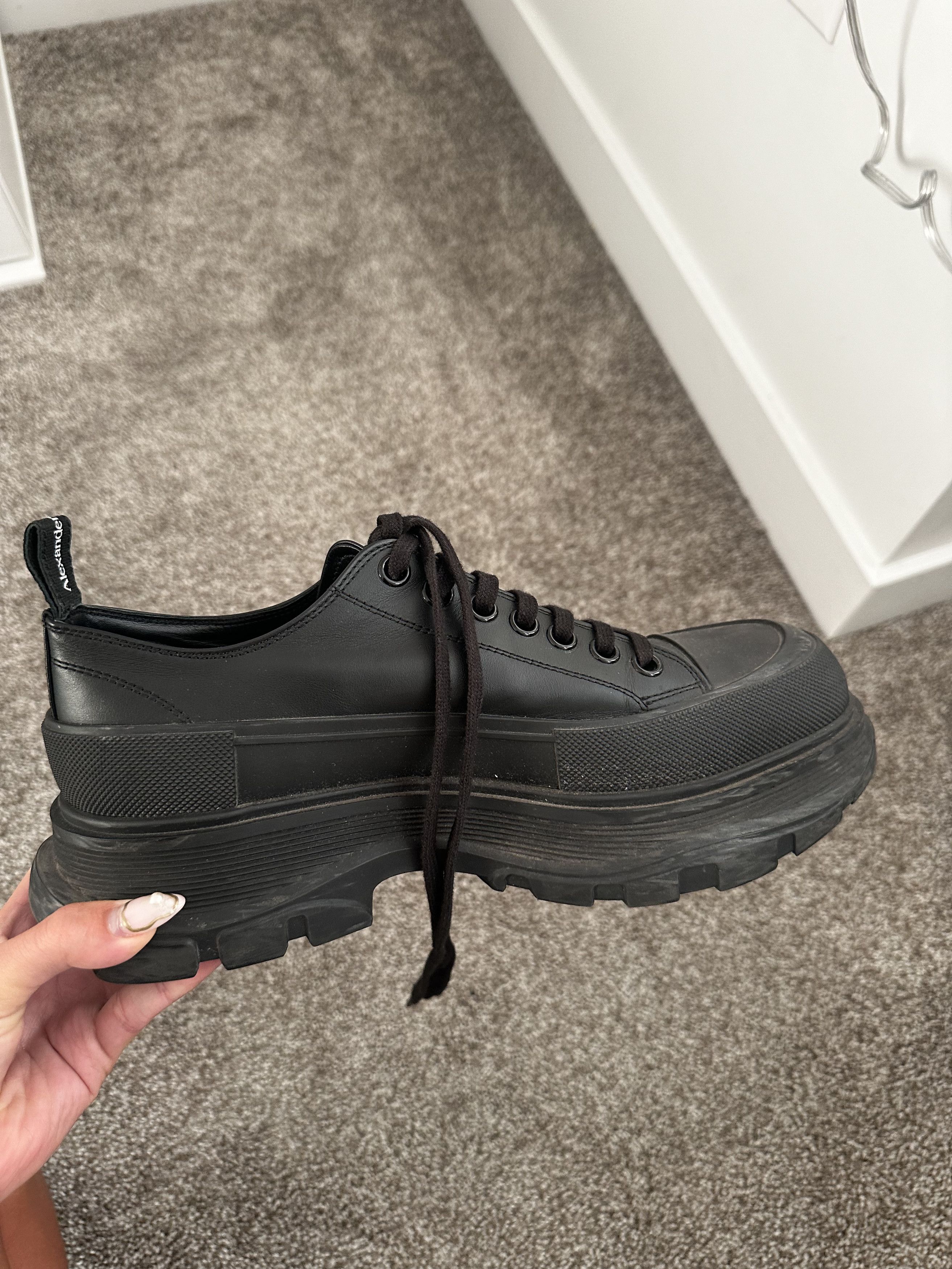 Alexander McQueen Alexander McQueen Tread Slick Lace-Up 'Graffiti Logo -Black' Size US 9 / EU 42 - 4 Thumbnail
