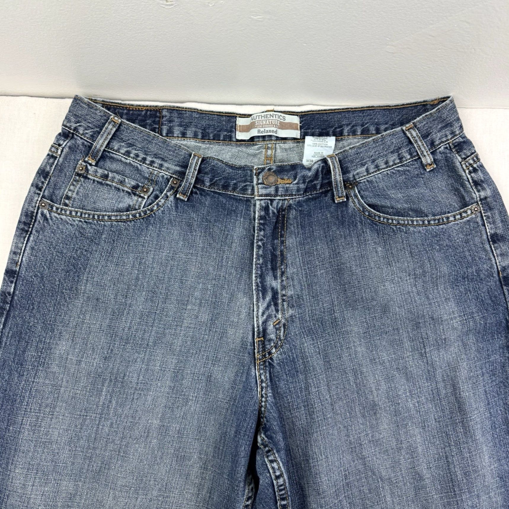Levi's VINTAGE Levi's Signature Jeans Men 36x30 Baggy Relaxed Y2K Punk Grunge USA Denim Straight Mens Size US 36 / EU 52 - 2 Thumbnail