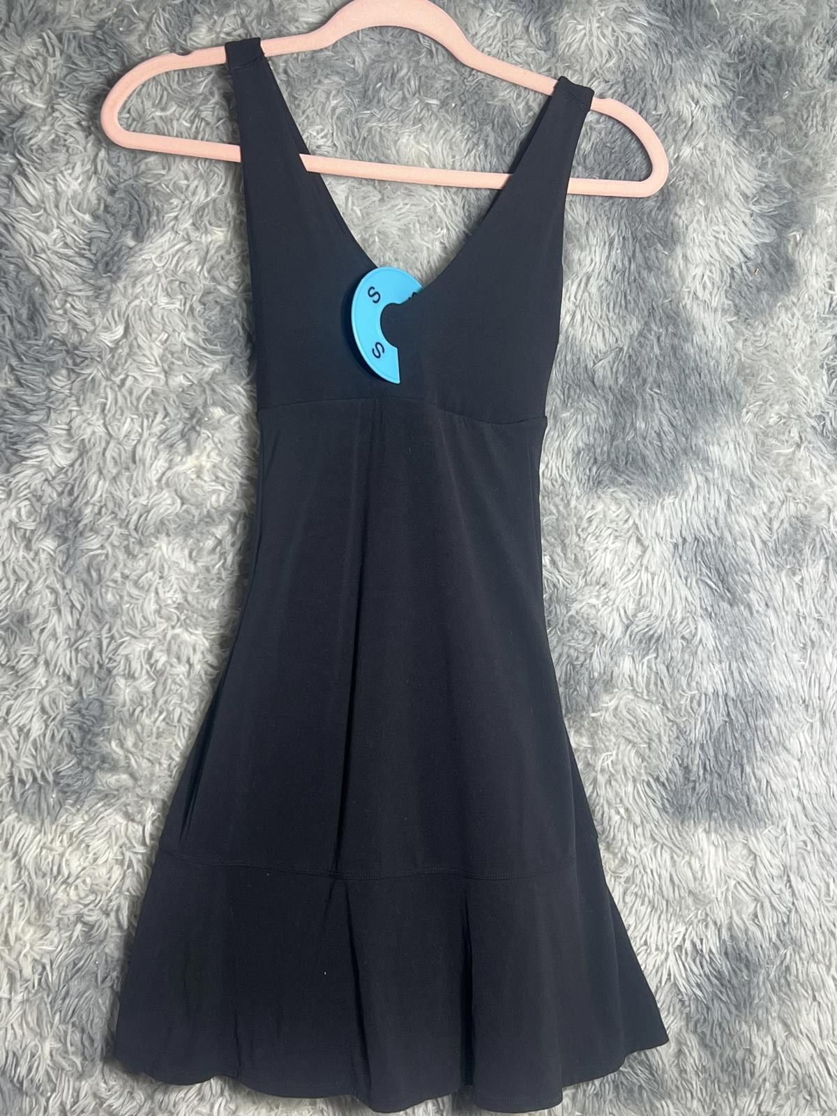 LPD New York LP Black Sleeveless Dress V-Neck a Size Small Size S / US 4 / IT 40 - 1 Thumbnail