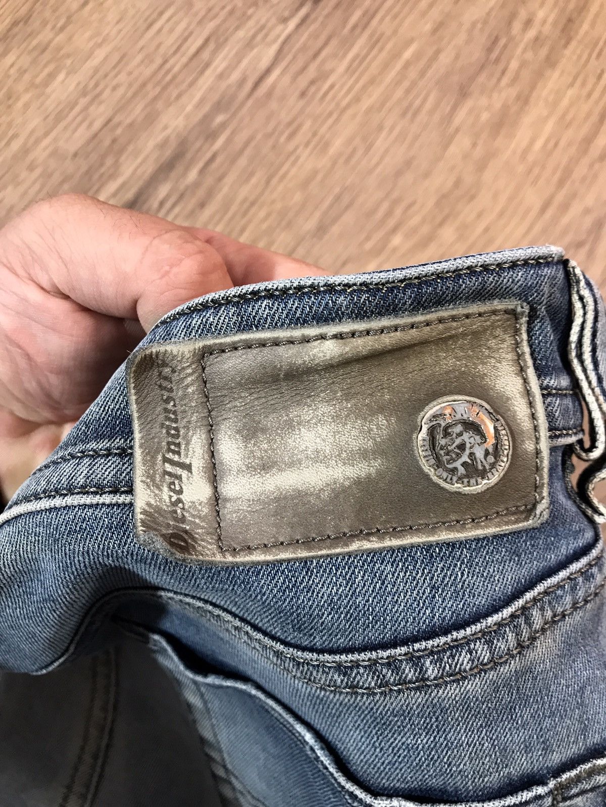 Diesel × Vintage Vintage Diesel Distressed denim pants Jeans Suze 32 Size US 32 / EU 48 - 15 Thumbnail