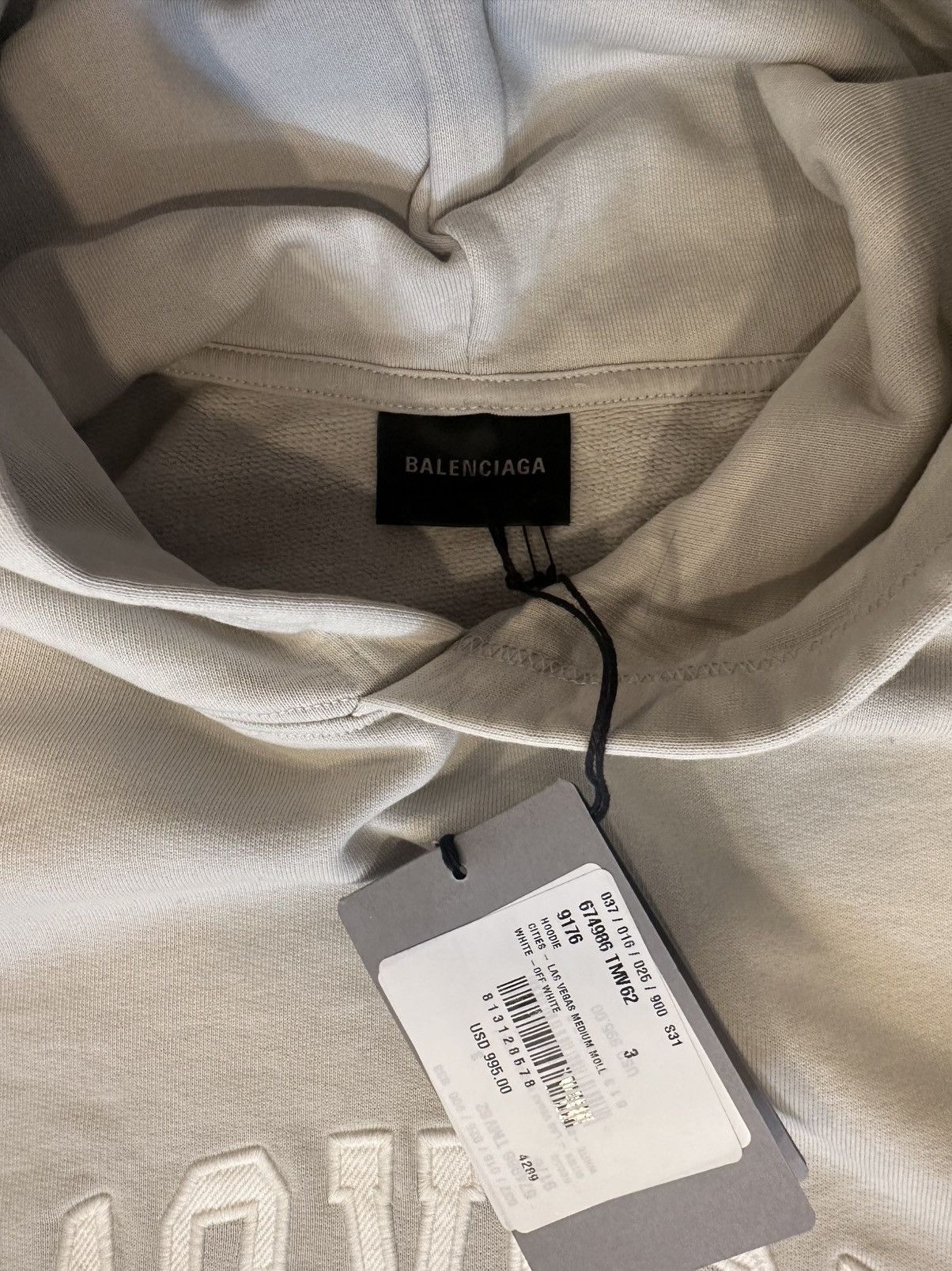 Balenciaga Balenciaga Las Vegas Hoodie Size 3 Size US L / EU 52-54 / 3 - 3 Thumbnail