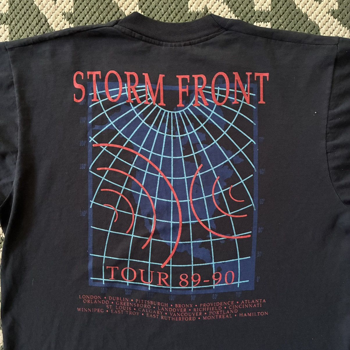 Vintage Vintage Billy Joel Storm Front Tour 80s Single Stitch Tee Size US L / EU 52-54 / 3 - 3 Thumbnail