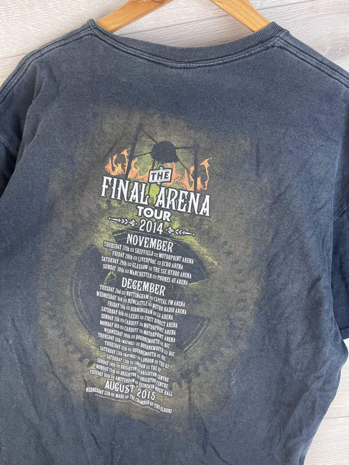 Gildan Men’s t-shirt War of the Worlds 2014s size Xl final arena Size US XL / EU 56 / 4 - 14 Thumbnail