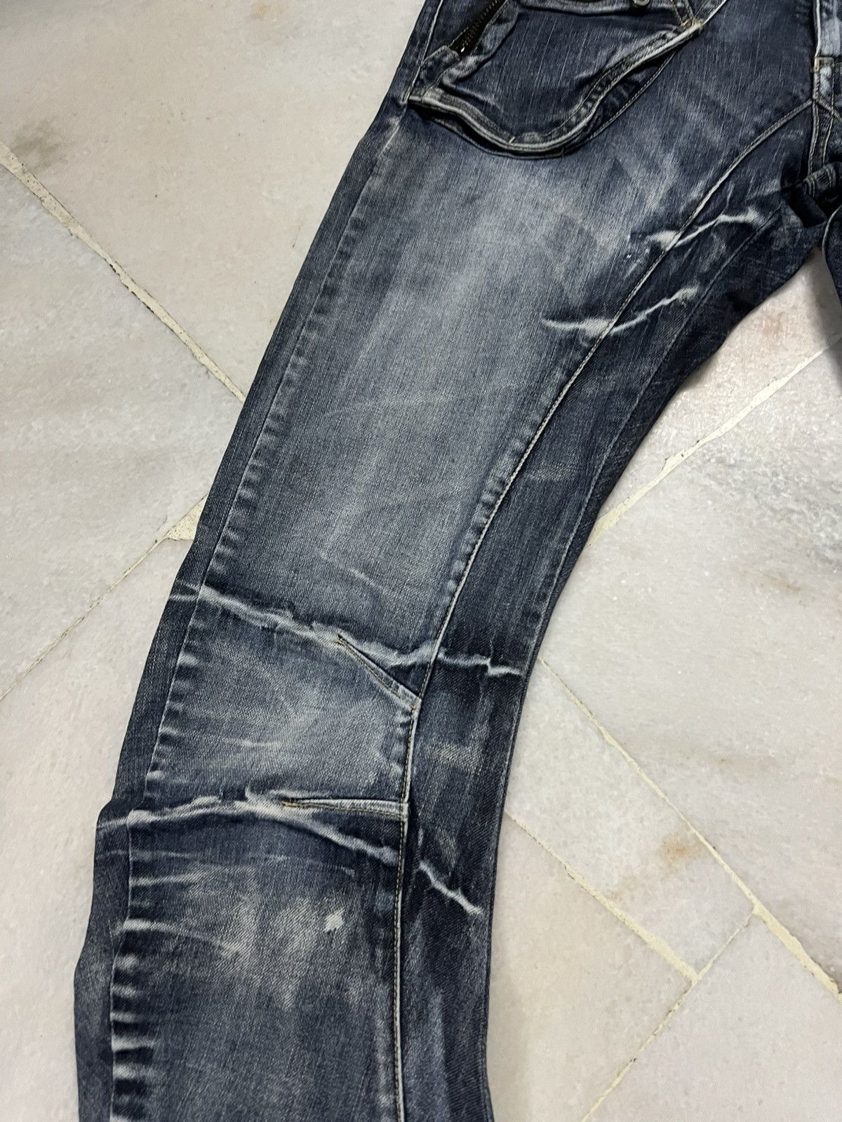 PPFM 💥PPFM CURVED JEANS Size US 31 - 8 Thumbnail