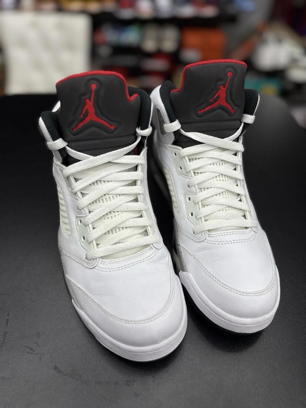 Jordan Brand Size 10.5 - Air Jordan 5 Retro White Cement (136027-104) Size US 10.5 / EU 43-44 - 4 Thumbnail