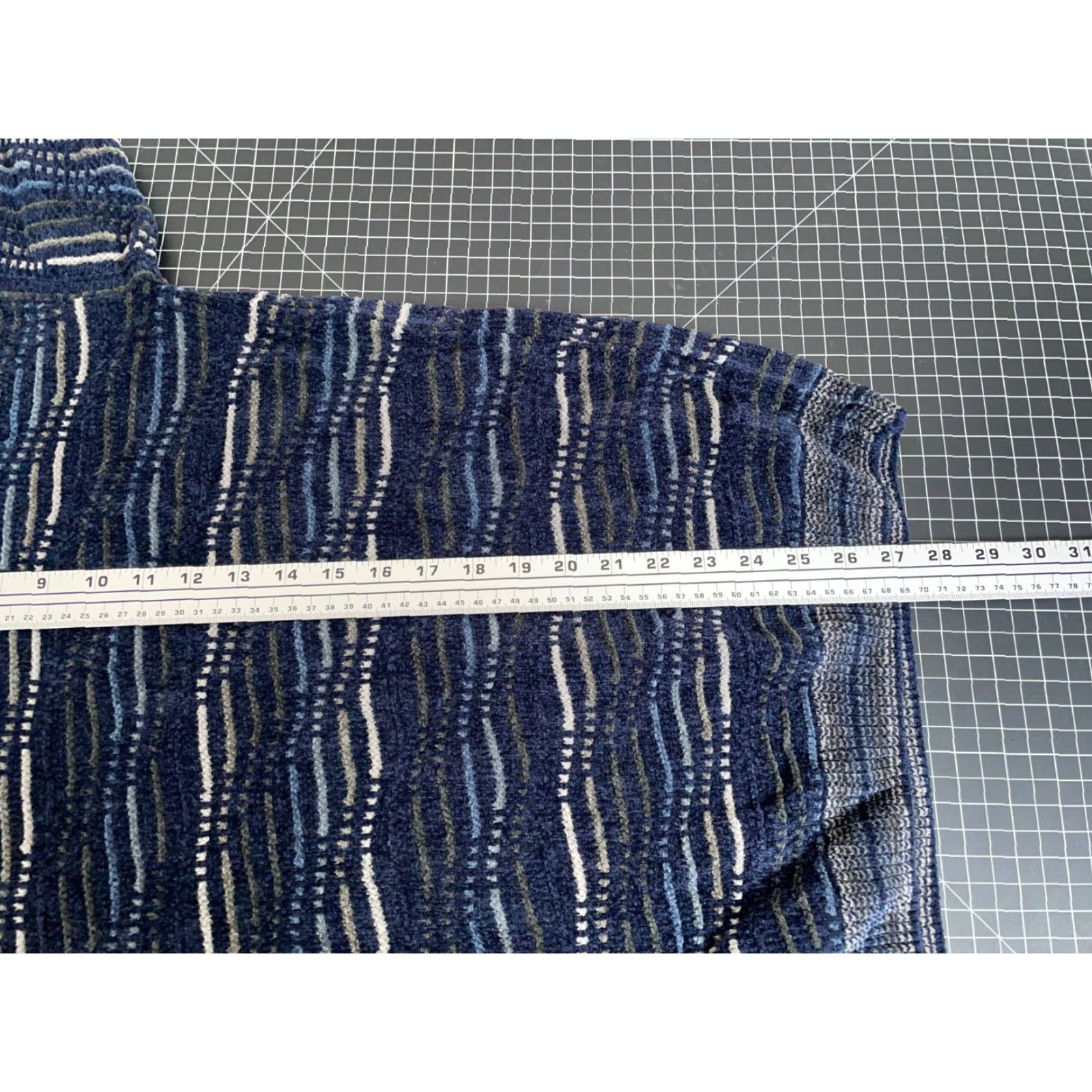 Vintage VINTAGE Chunky-Knit Striped Sweater Adult XL Blue Acrylic 90s Dad Style Mens Size US XL / EU 56 / 4 - 6 Thumbnail