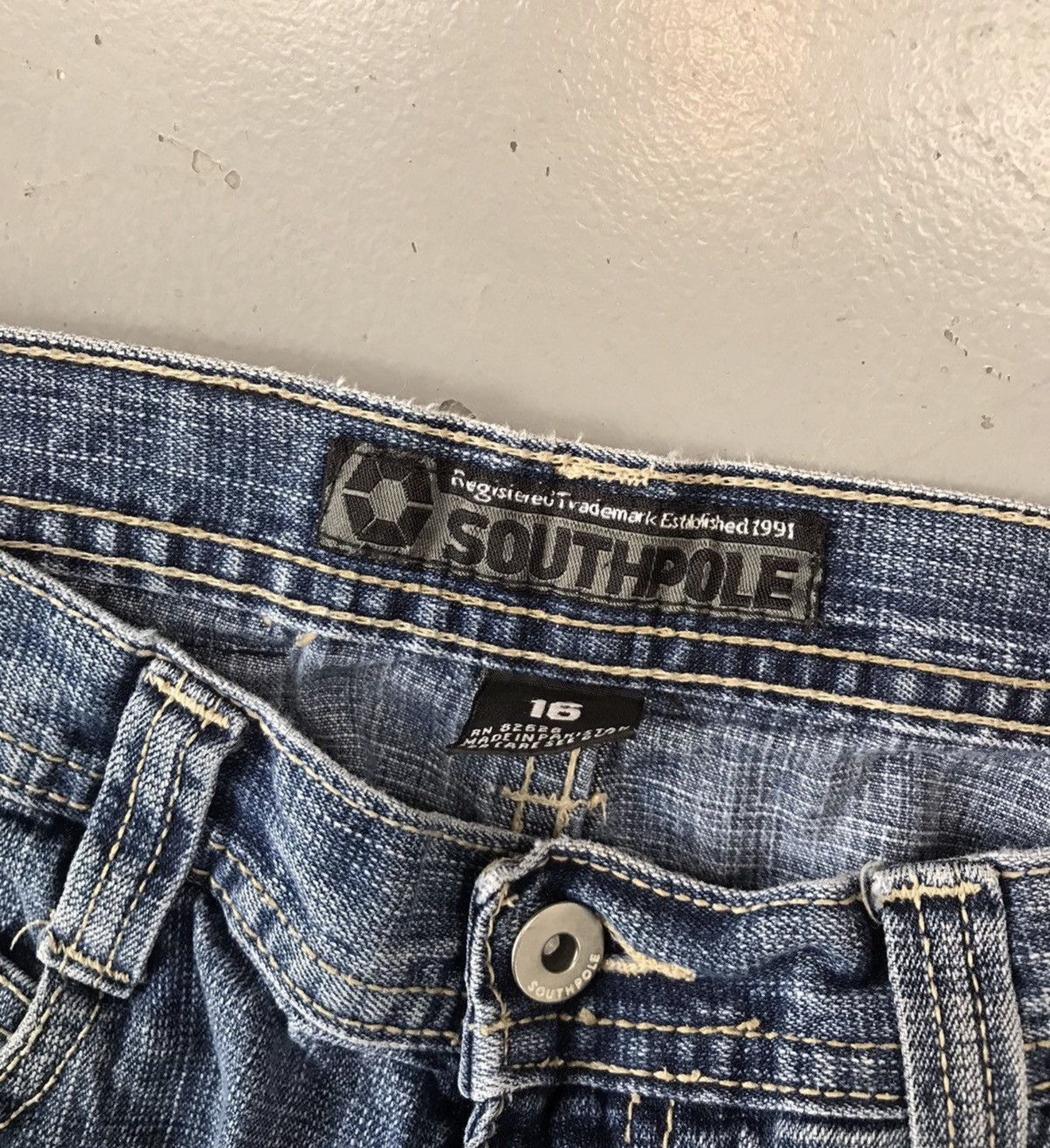 Southpole Vintage souhtpole black tab denim Size US 28 / EU 44 - 3 Thumbnail