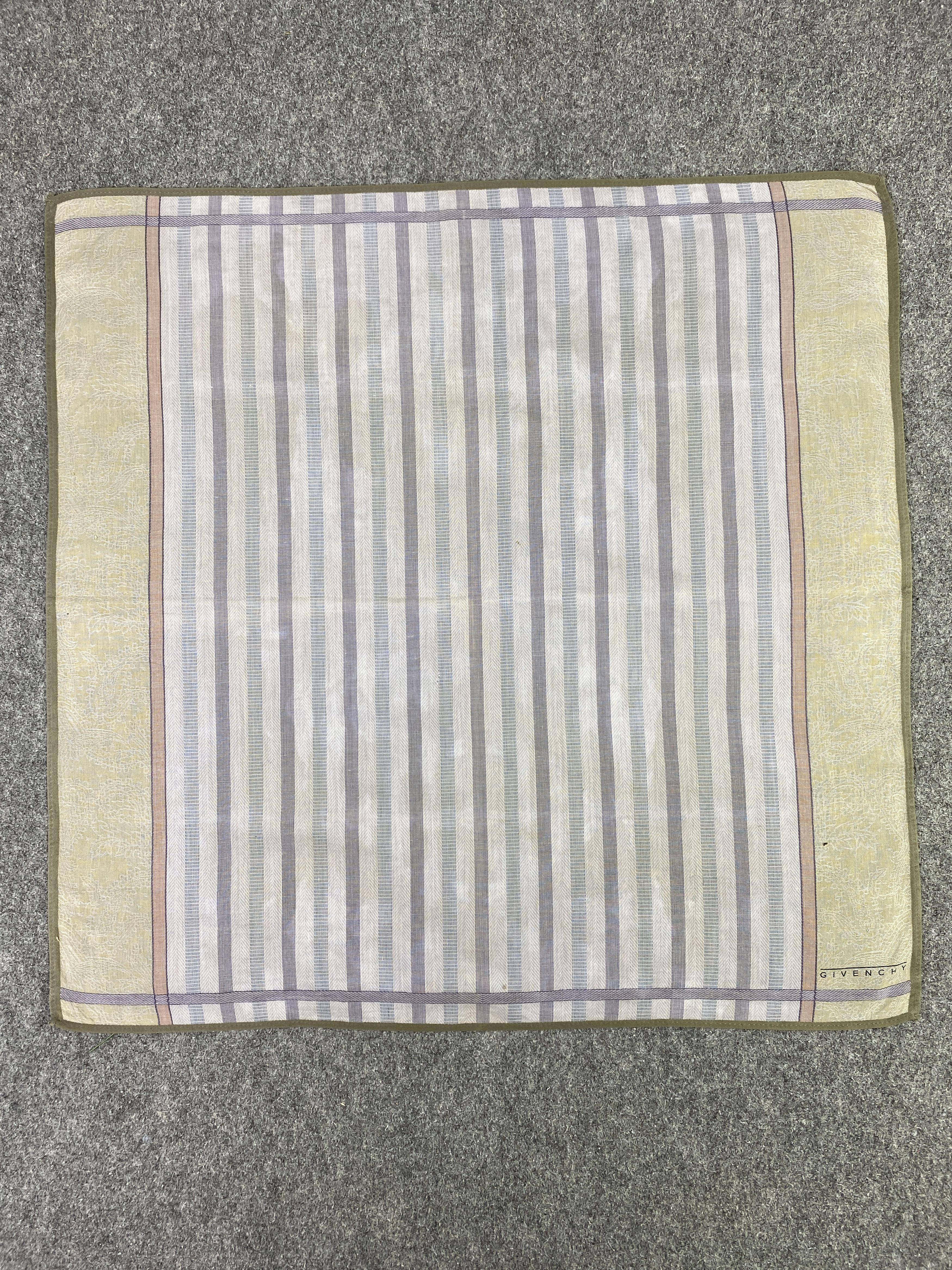 Givenchy Vintage Givenchy Handkerchief / Neckerchief KT0219 Size ONE SIZE - 4 Thumbnail