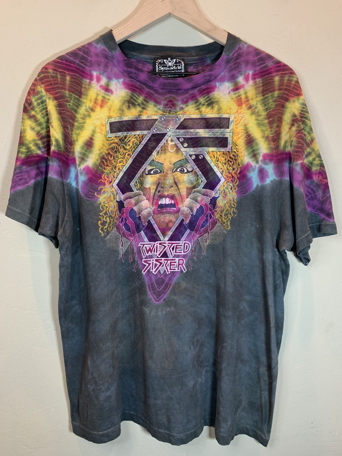 Band Tees × Vintage RARE* Vintage 80s Twisted Sister Symmetria Tie-Dye Art Shirt Size US XL / EU 56 / 4 - 1 Thumbnail