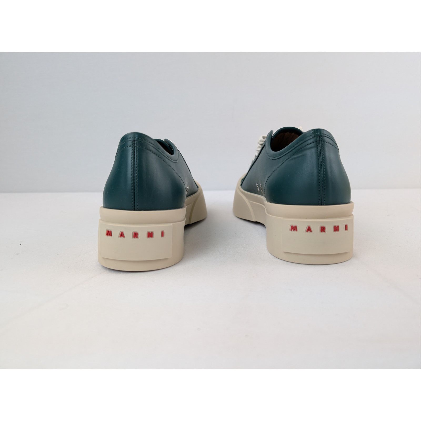 Marni o1rshd1 Pablo low-top sneakers in green and beige Size US 9 / EU 42 - 11 Thumbnail