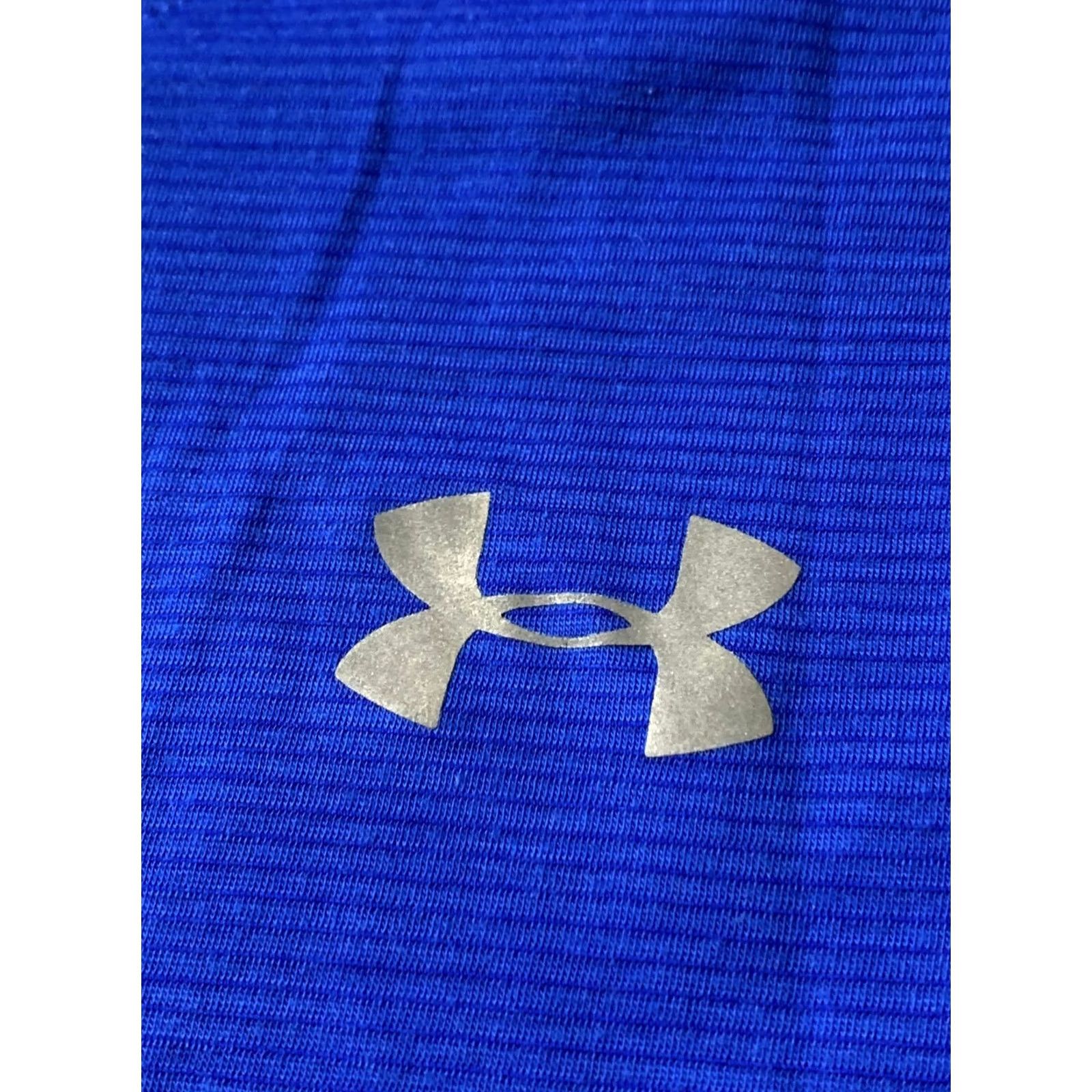 Under Armour UNDER ARMOUR RUN 2015 TRAINING HEATGEAR COMPRESSION SHIRT JERSEY ORIGINAL SIZE M Shirt Men XS? Size US M / EU 48-50 / 2 - 3 Thumbnail
