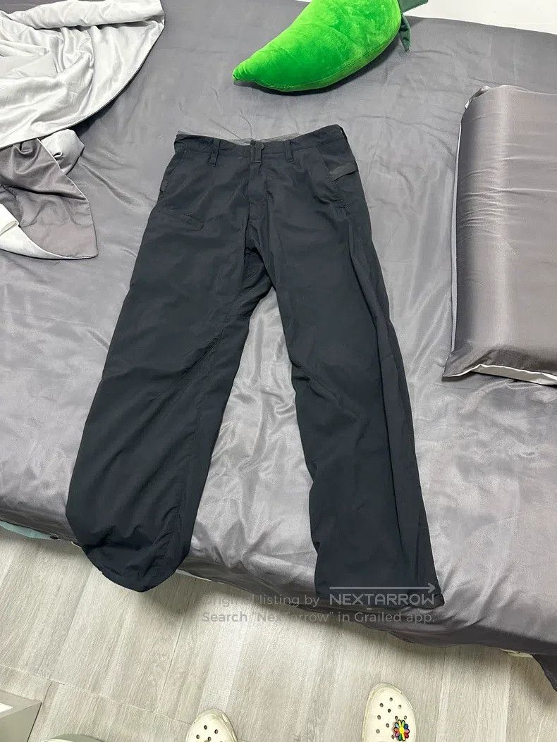 Acronym Acronym size XS Casual black pants Size US 37 - 1 Thumbnail
