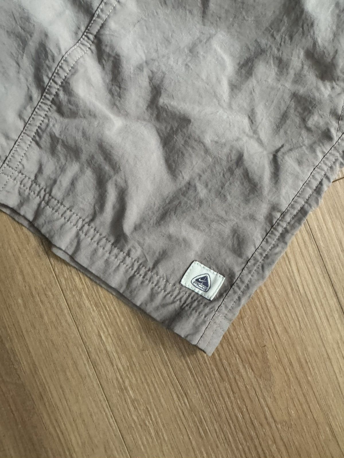 Nike Mens Vintage Nike ACG 6 inch shorts Size US 34 / EU 50 - 3 Thumbnail